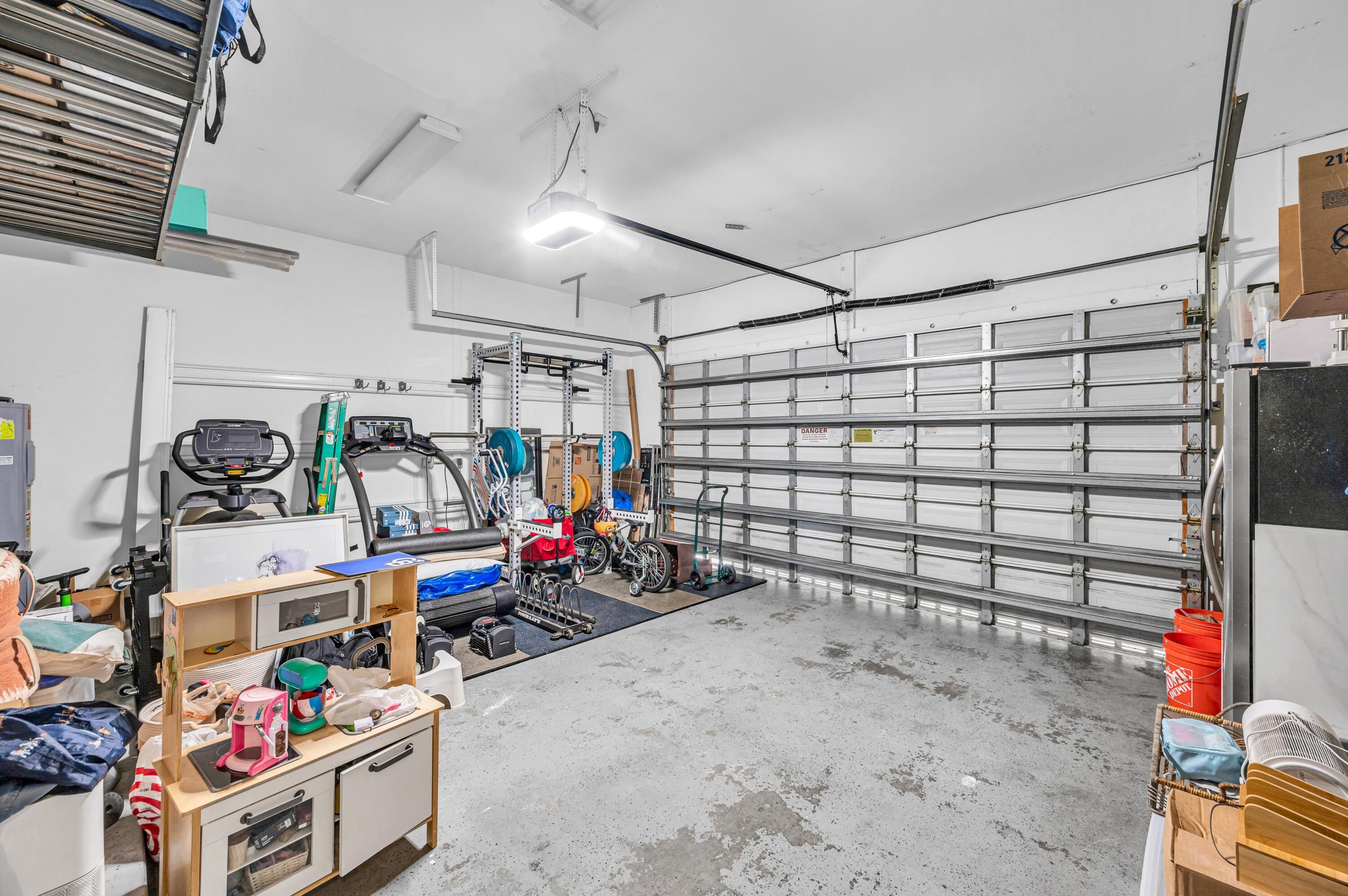 449 NE 16th Fort Lauderdale, FL 33301