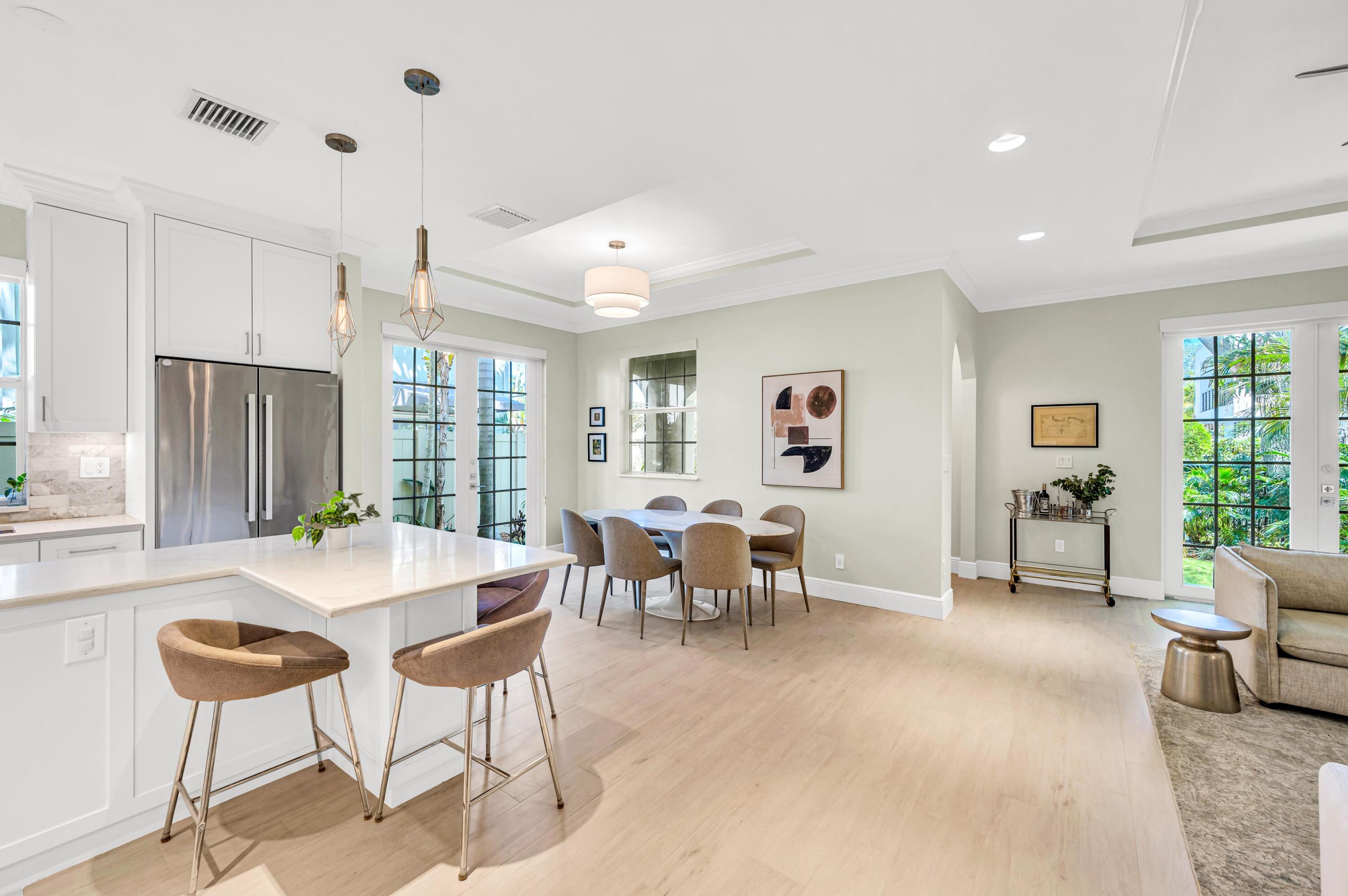 449 NE 16th Fort Lauderdale, FL 33301