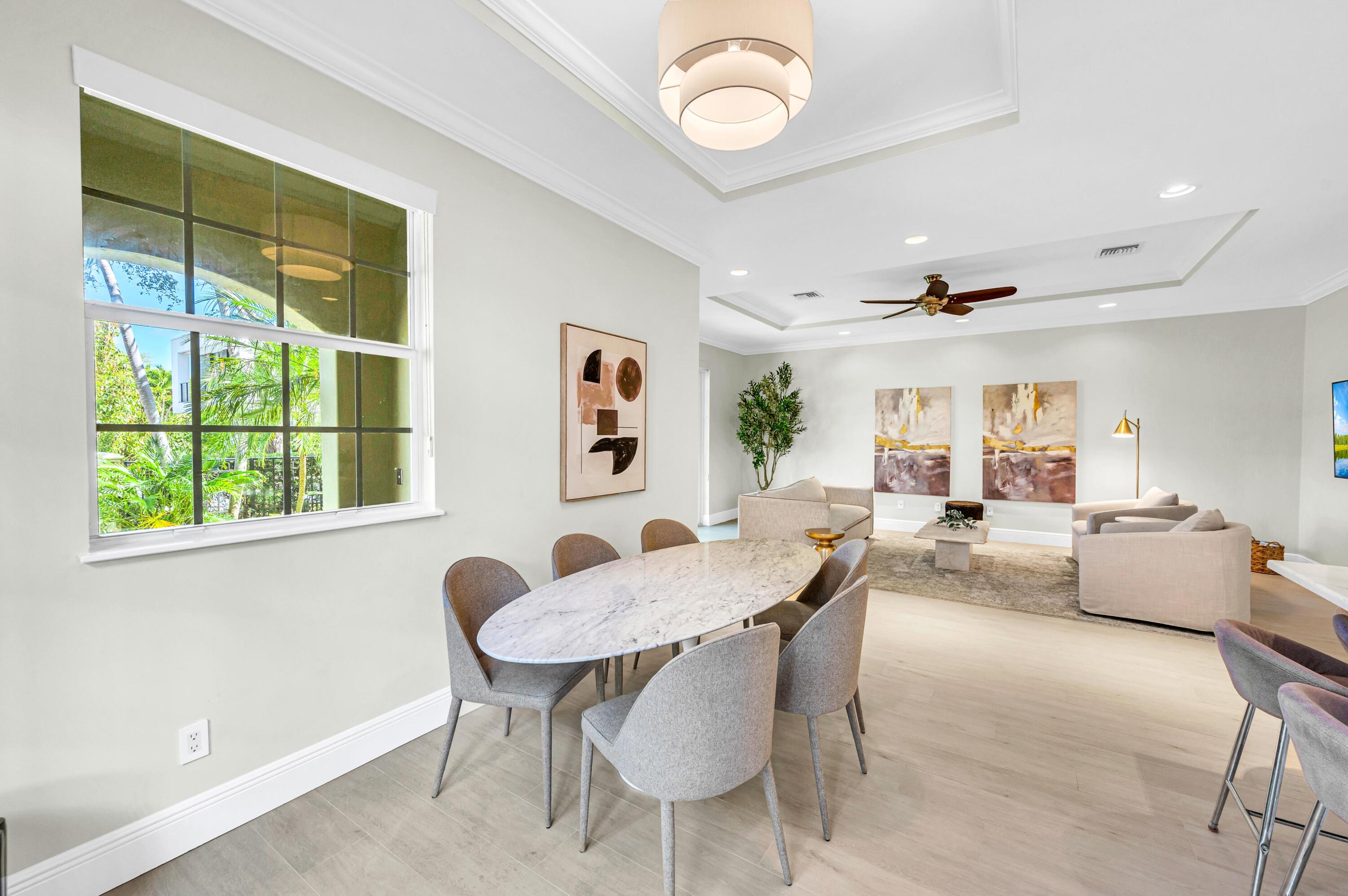 449 NE 16th Fort Lauderdale, FL 33301