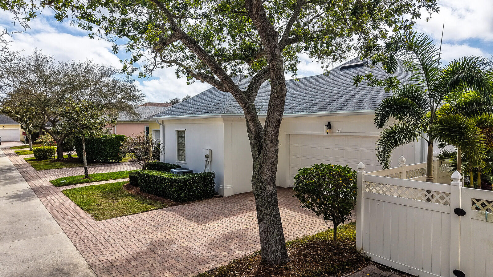 113 Honeysuckle Jupiter, FL 33458