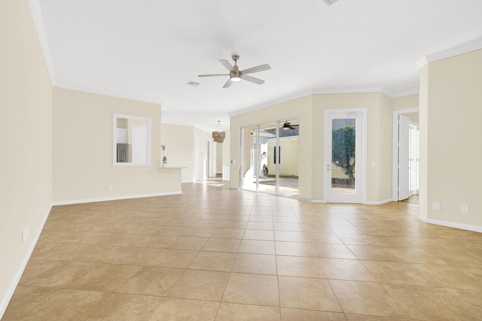 113 Honeysuckle Jupiter, FL 33458
