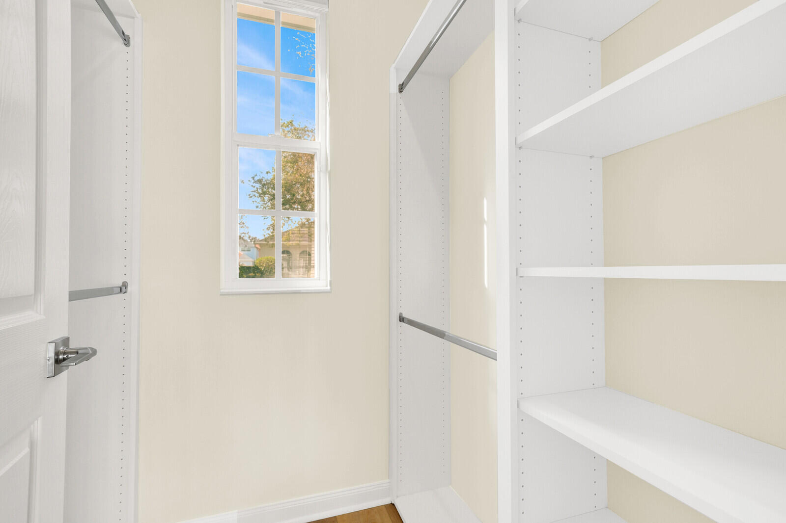 113 Honeysuckle Jupiter, FL 33458