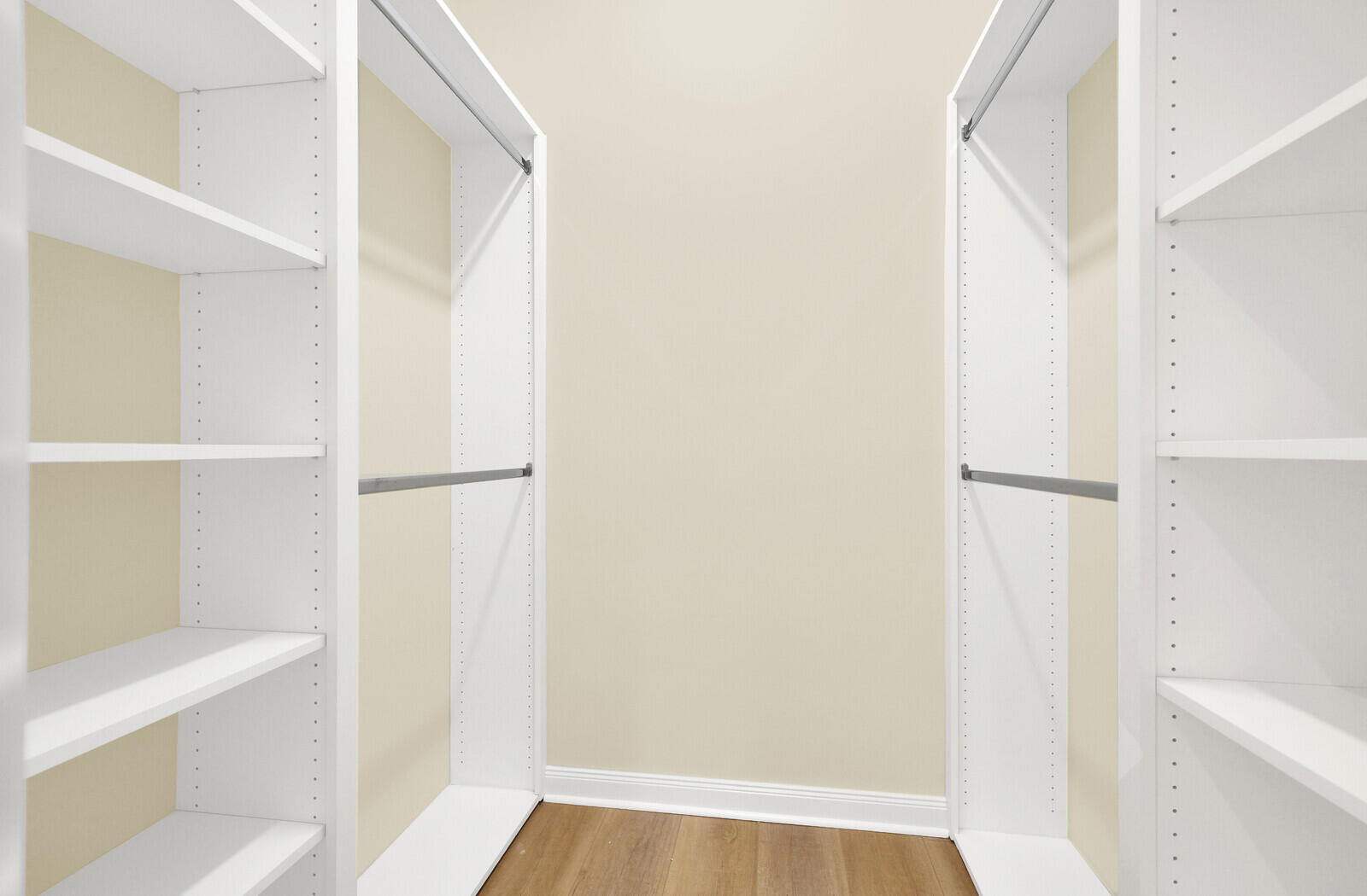 113 Honeysuckle Jupiter, FL 33458