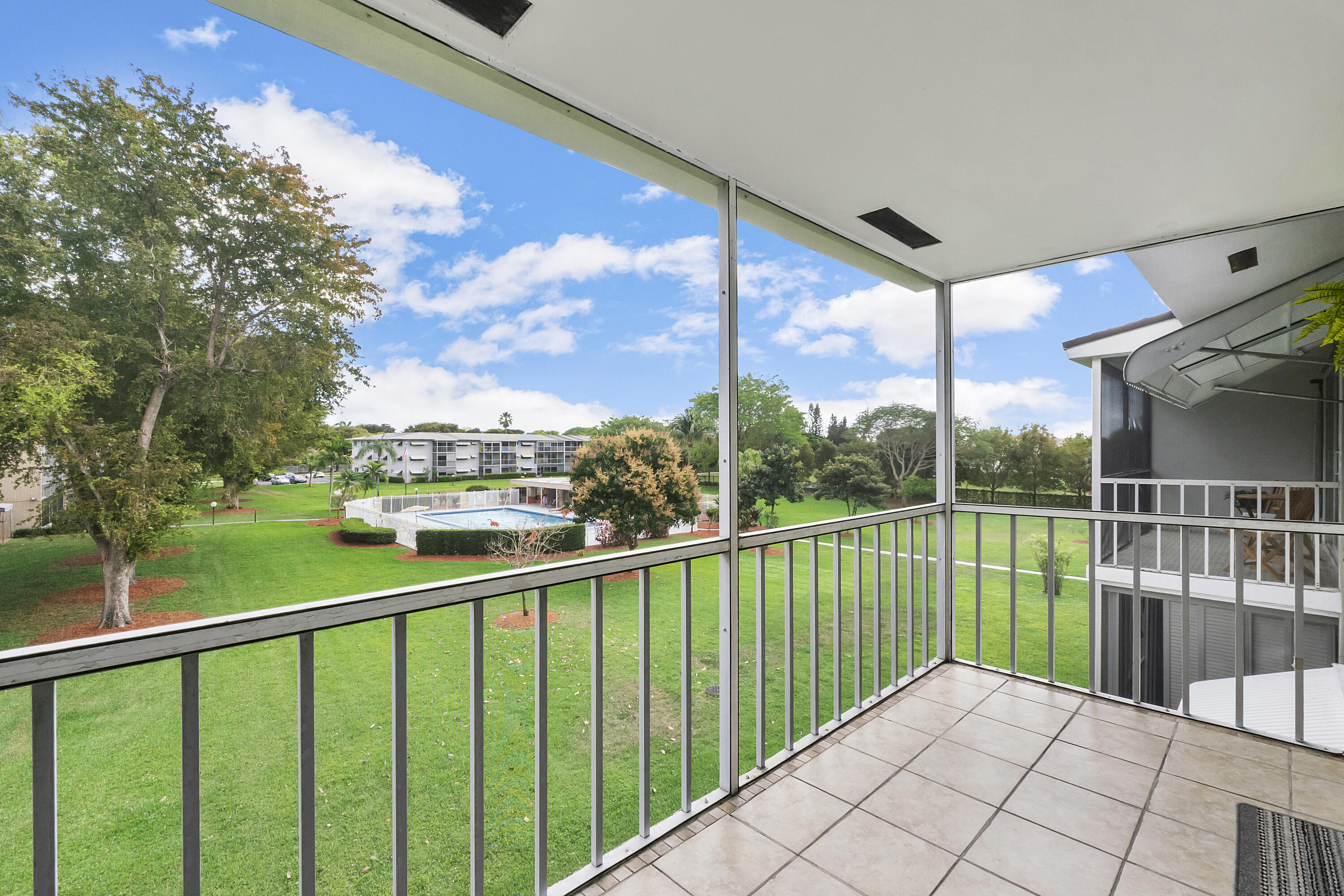 5200 Washington #301