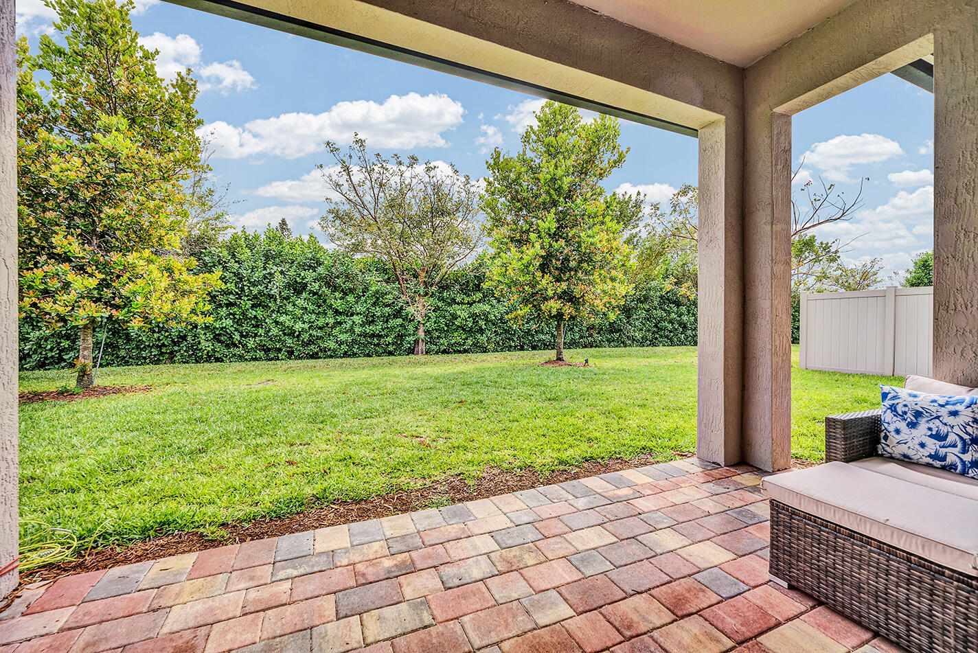 8314 Vaulting Lake Worth, FL 33467