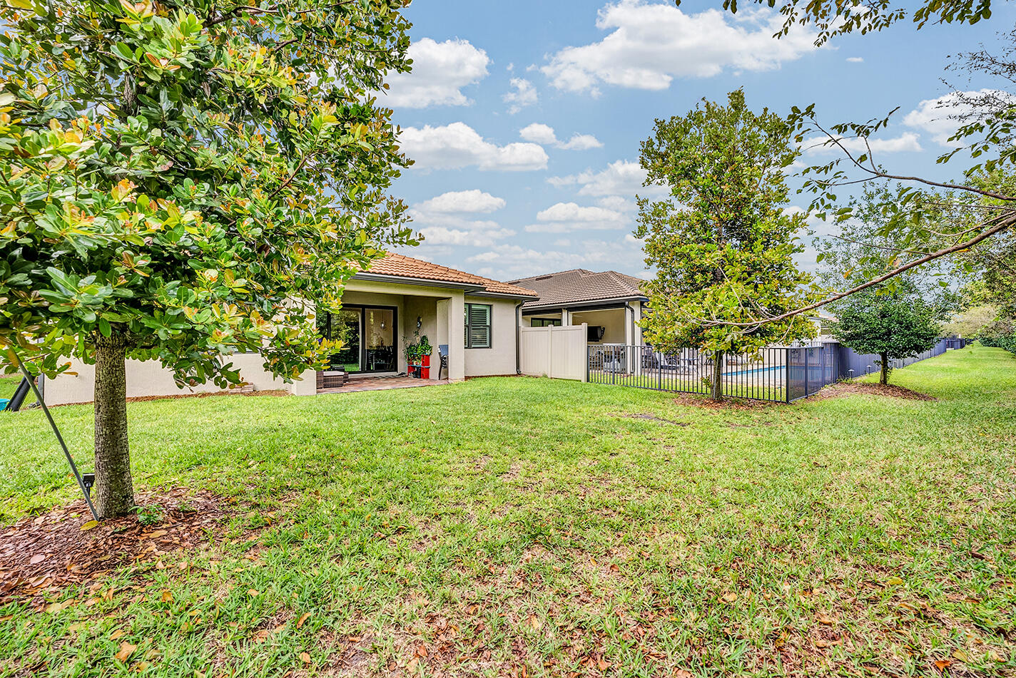 8314 Vaulting Lake Worth, FL 33467