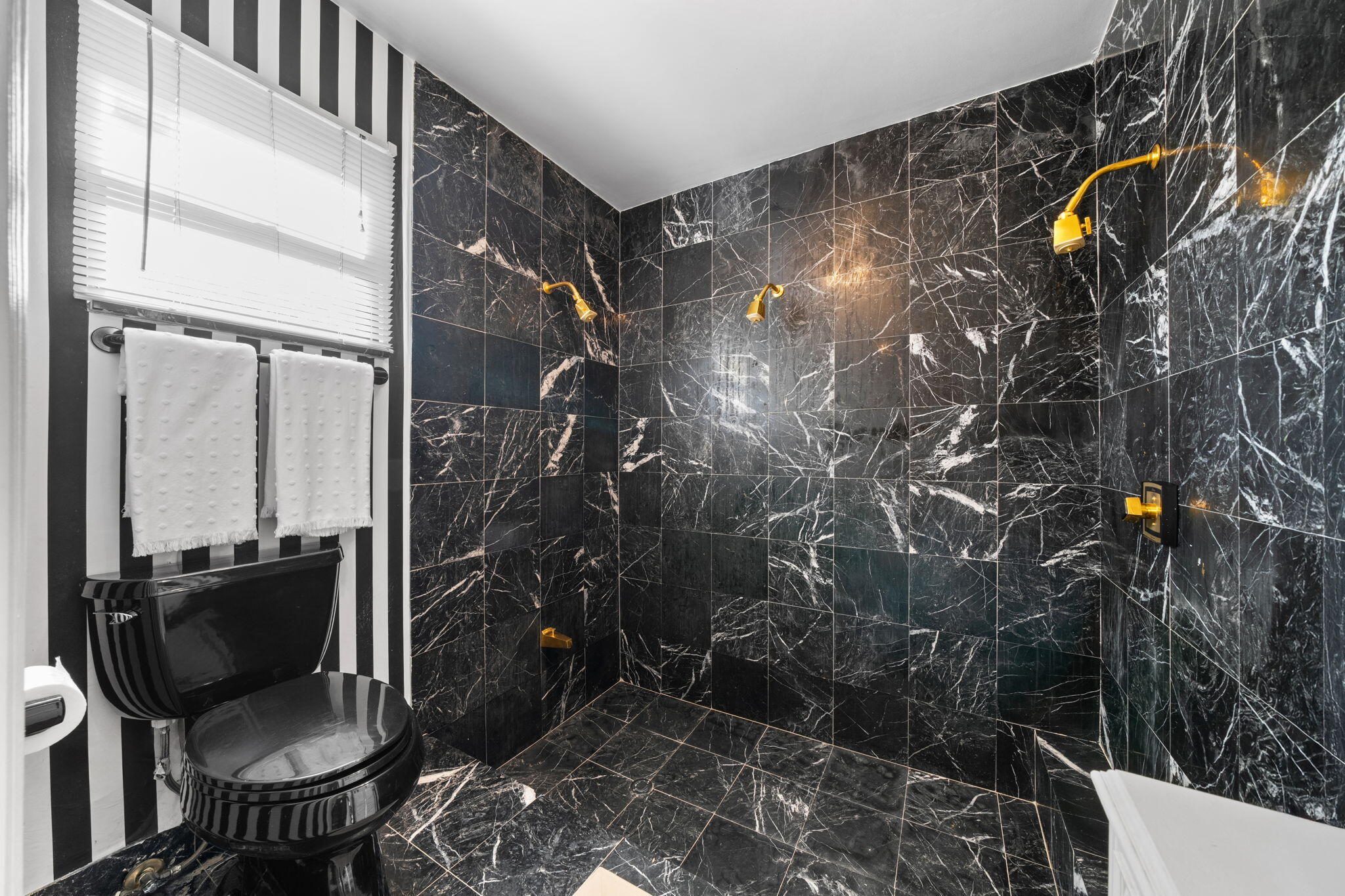 8730 Lake Dasha Plantation, FL 33324