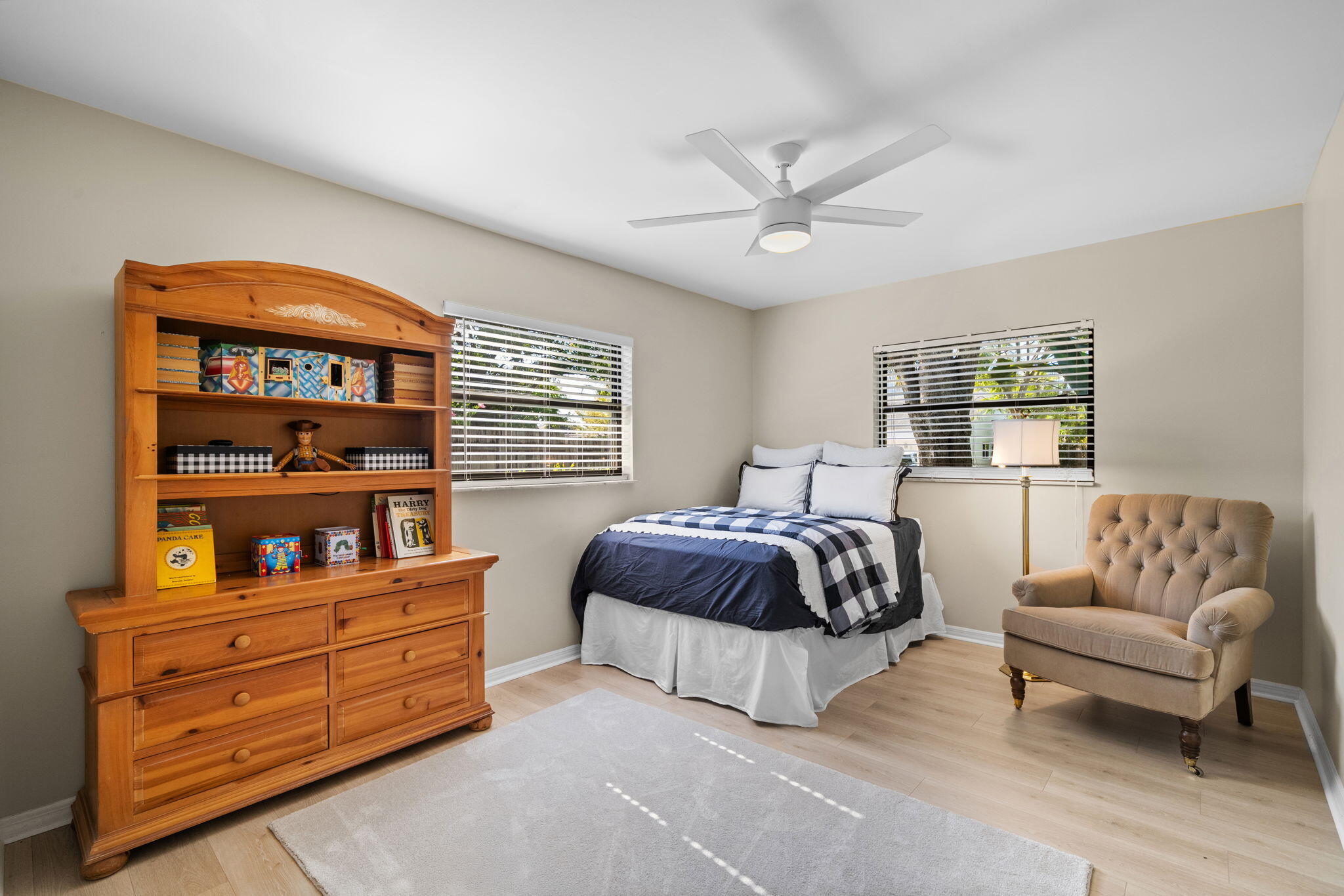 8730 Lake Dasha Plantation, FL 33324