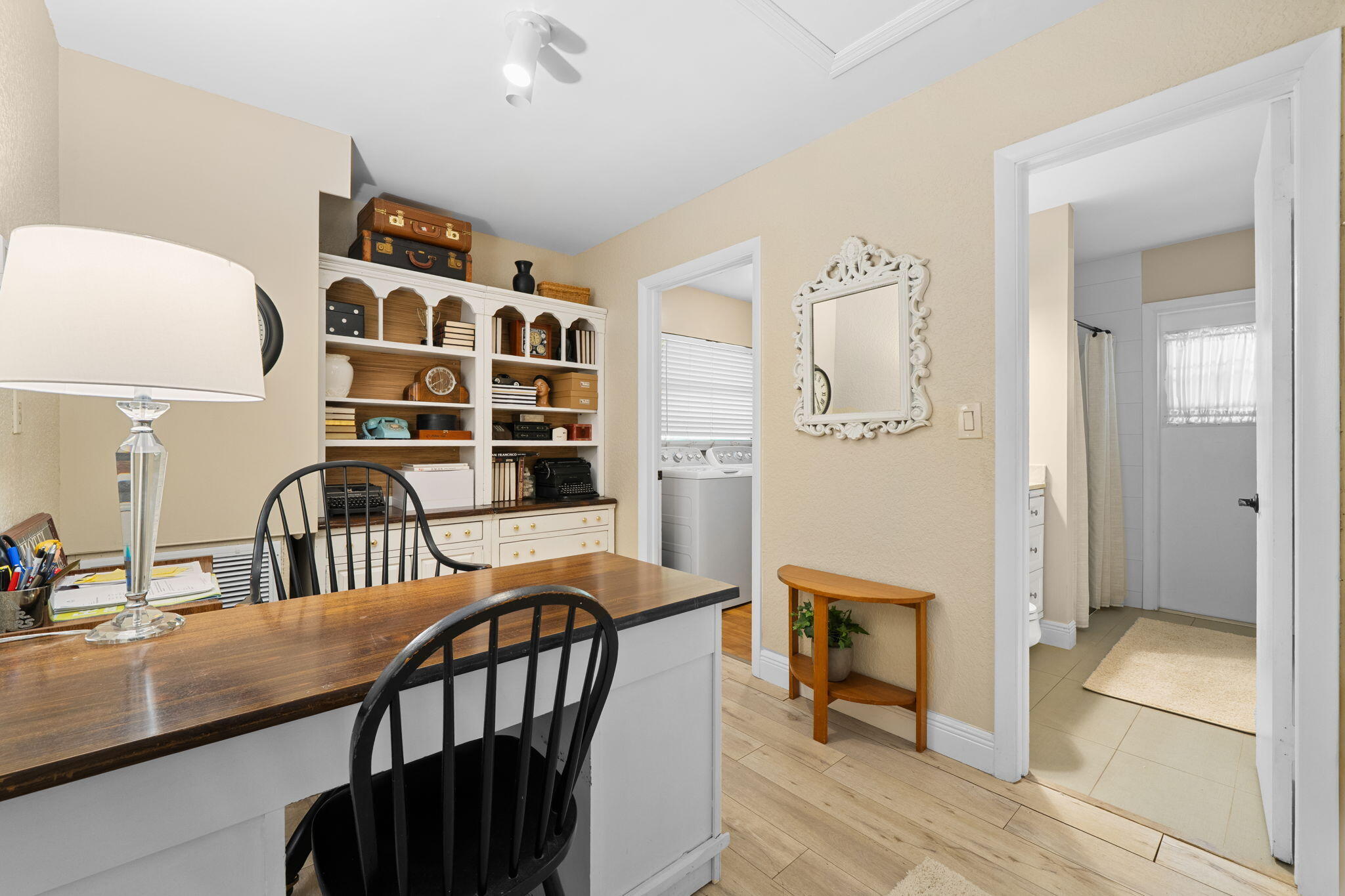 8730 Lake Dasha Plantation, FL 33324