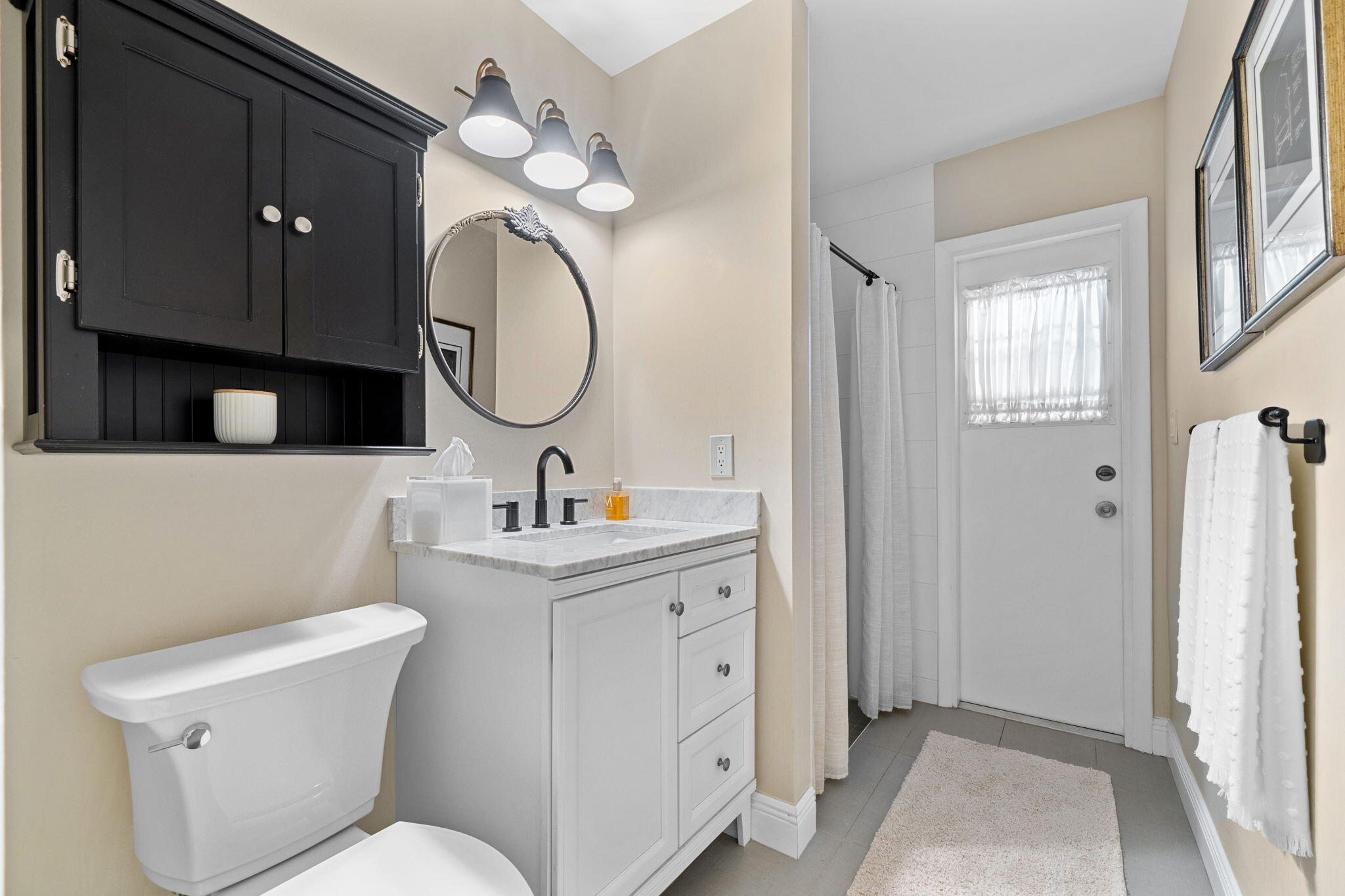 8730 Lake Dasha Plantation, FL 33324