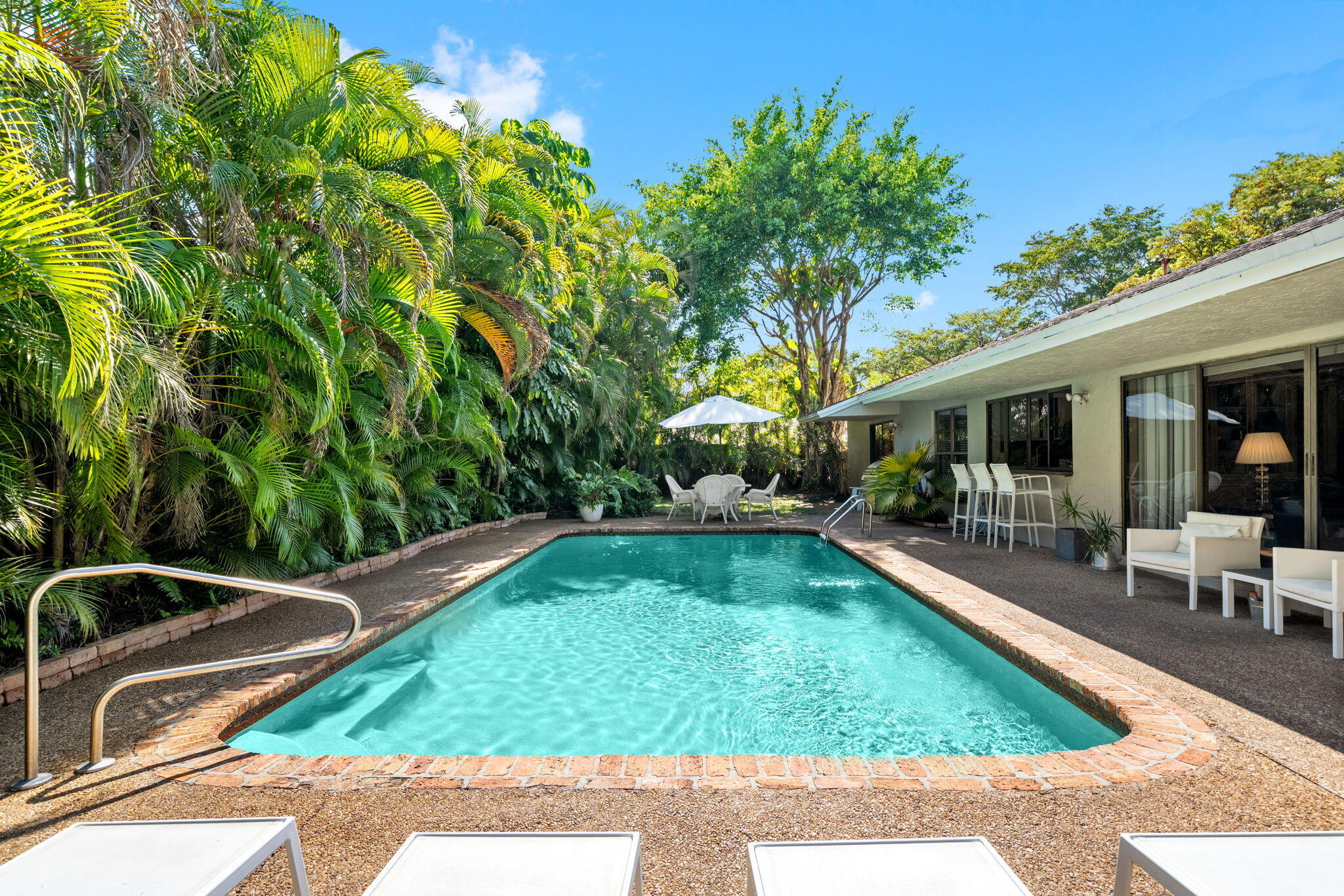 8730 Lake Dasha Plantation, FL 33324