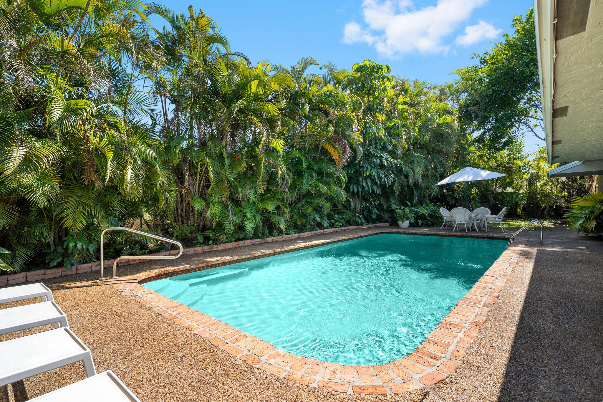 8730 Lake Dasha Plantation, FL 33324