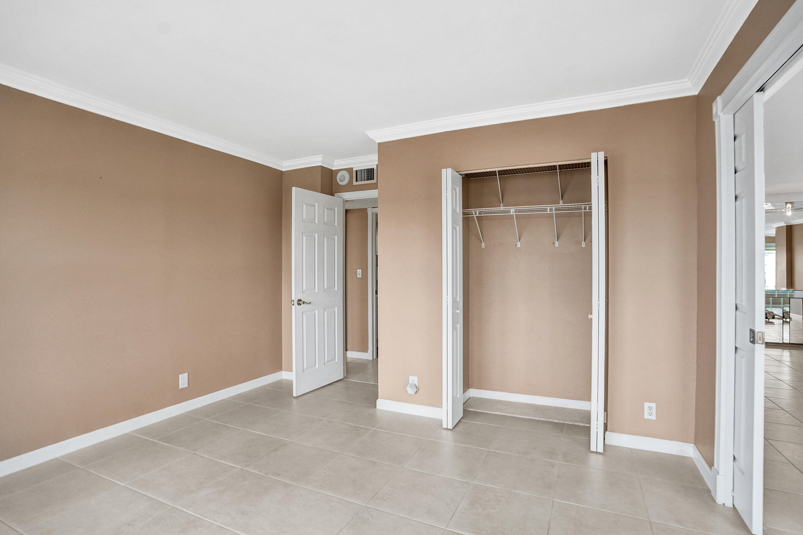 405 N Ocean #1803 Pompano Beach, FL 33062