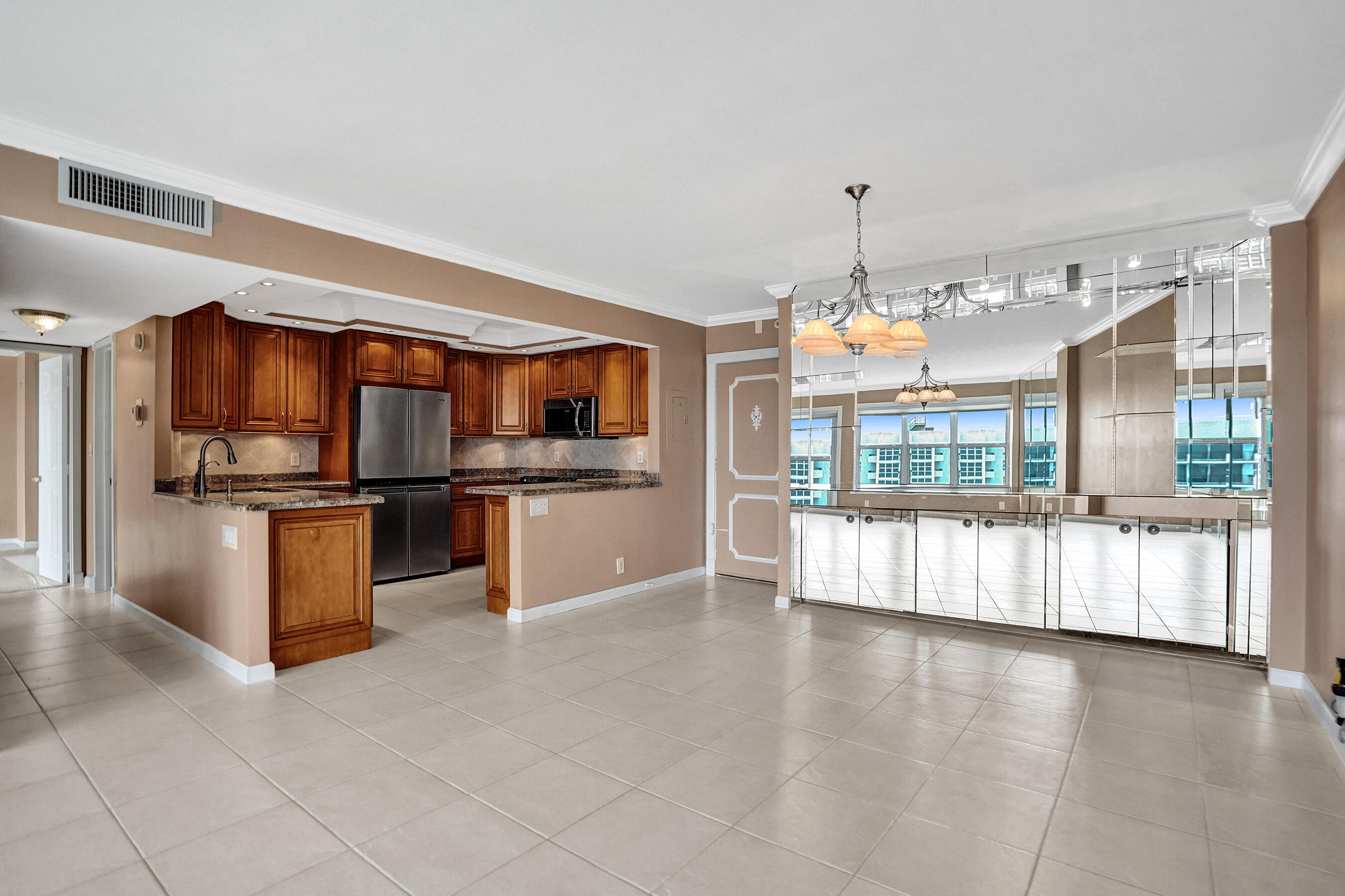 405 N Ocean #1803 Pompano Beach, FL 33062