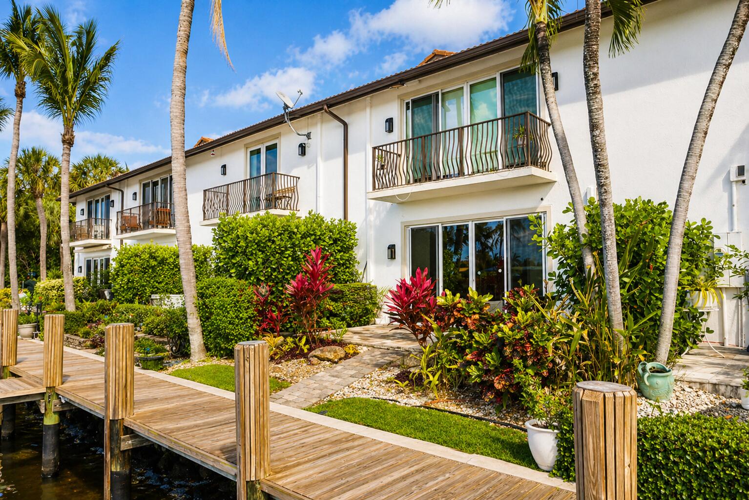 1365 SE 3rd Pompano Beach, FL 33060