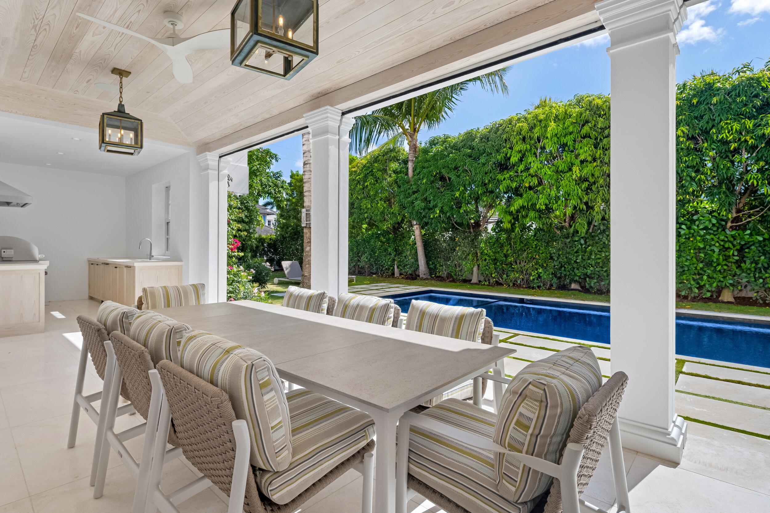 991 N Lake Palm Beach, FL 33480