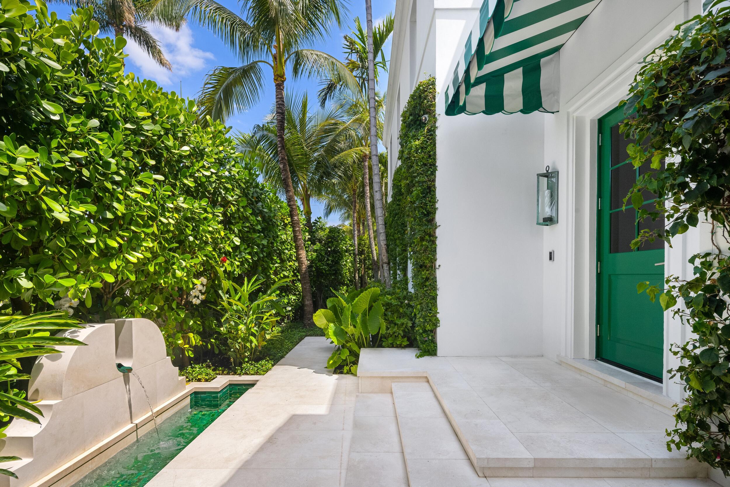 991 N Lake Palm Beach, FL 33480