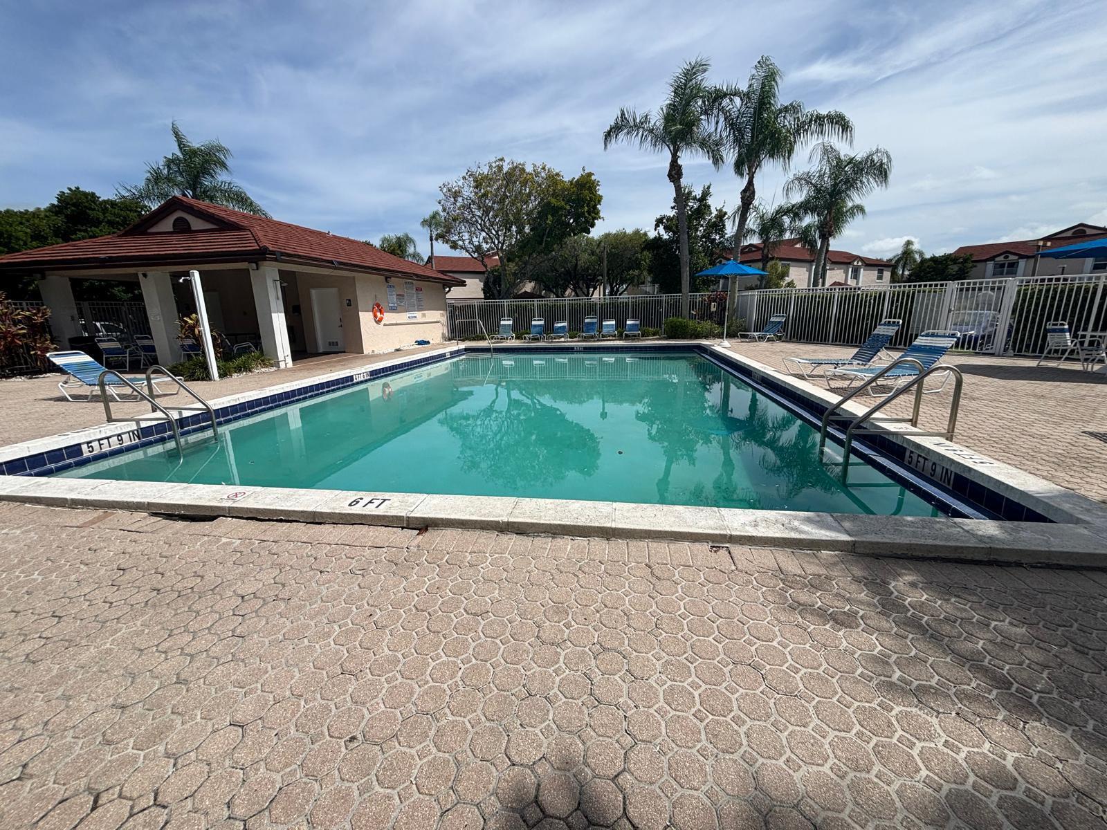 11201 SW 13th