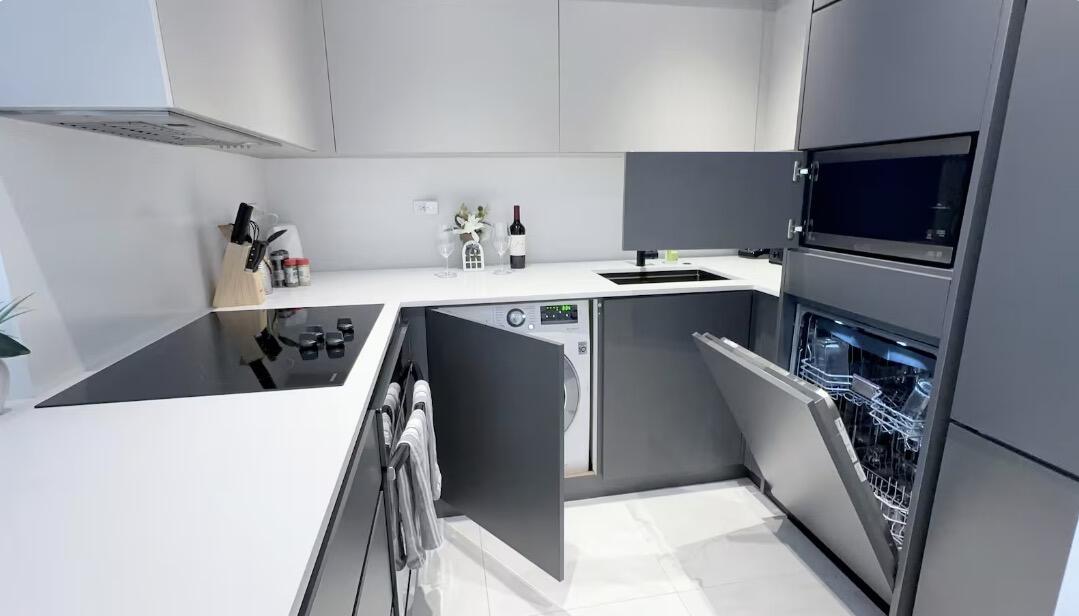 1500 Bay #364 Miami Beach, FL 33139