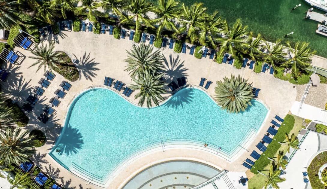 1500 Bay #364 Miami Beach, FL 33139
