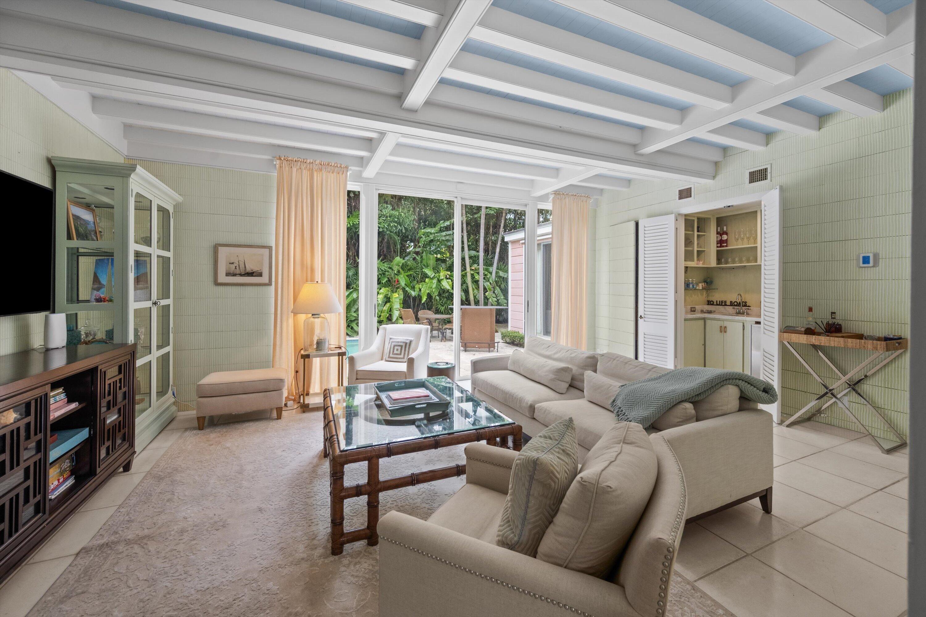258 Pendleton Palm Beach, FL 33480
