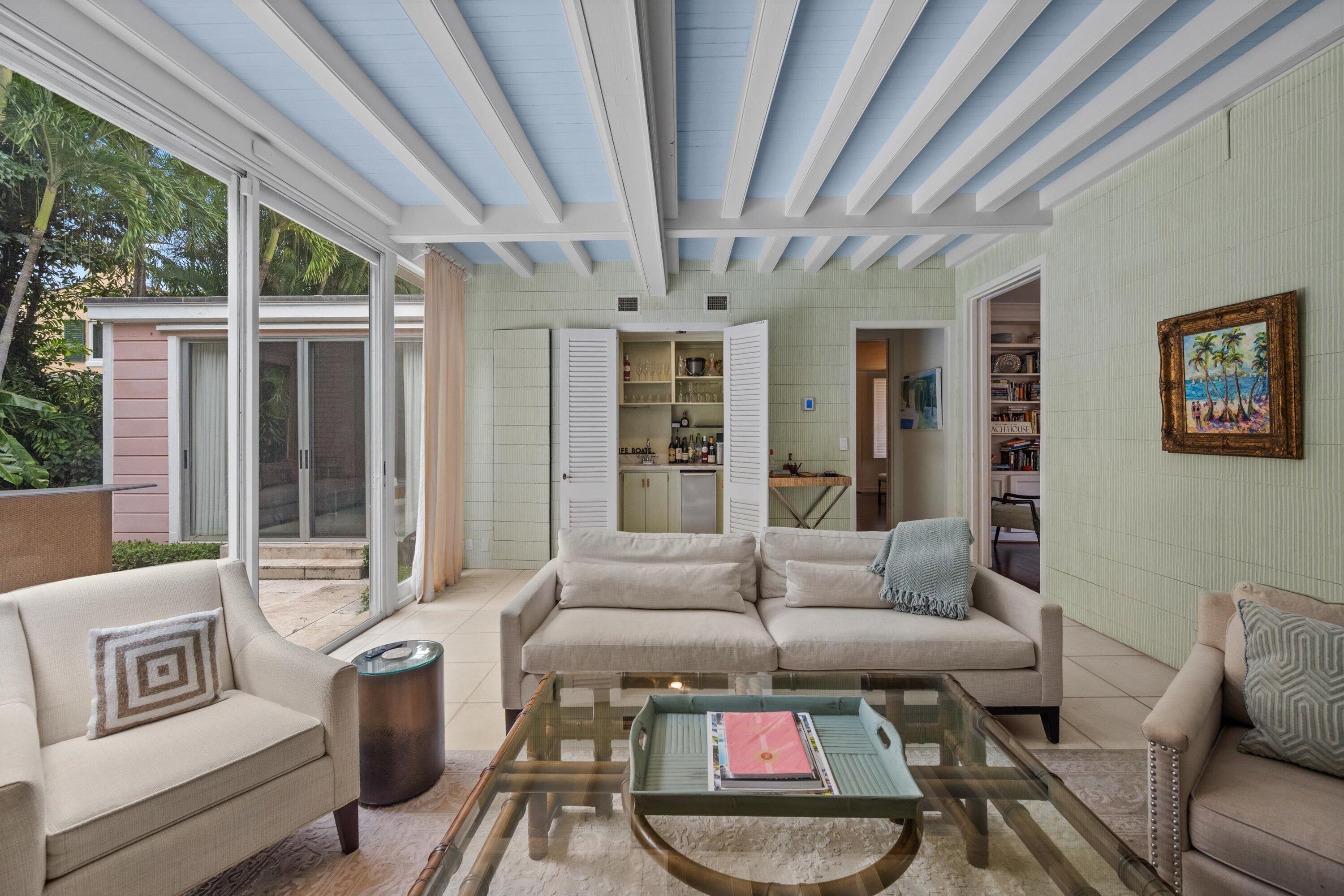 258 Pendleton Palm Beach, FL 33480