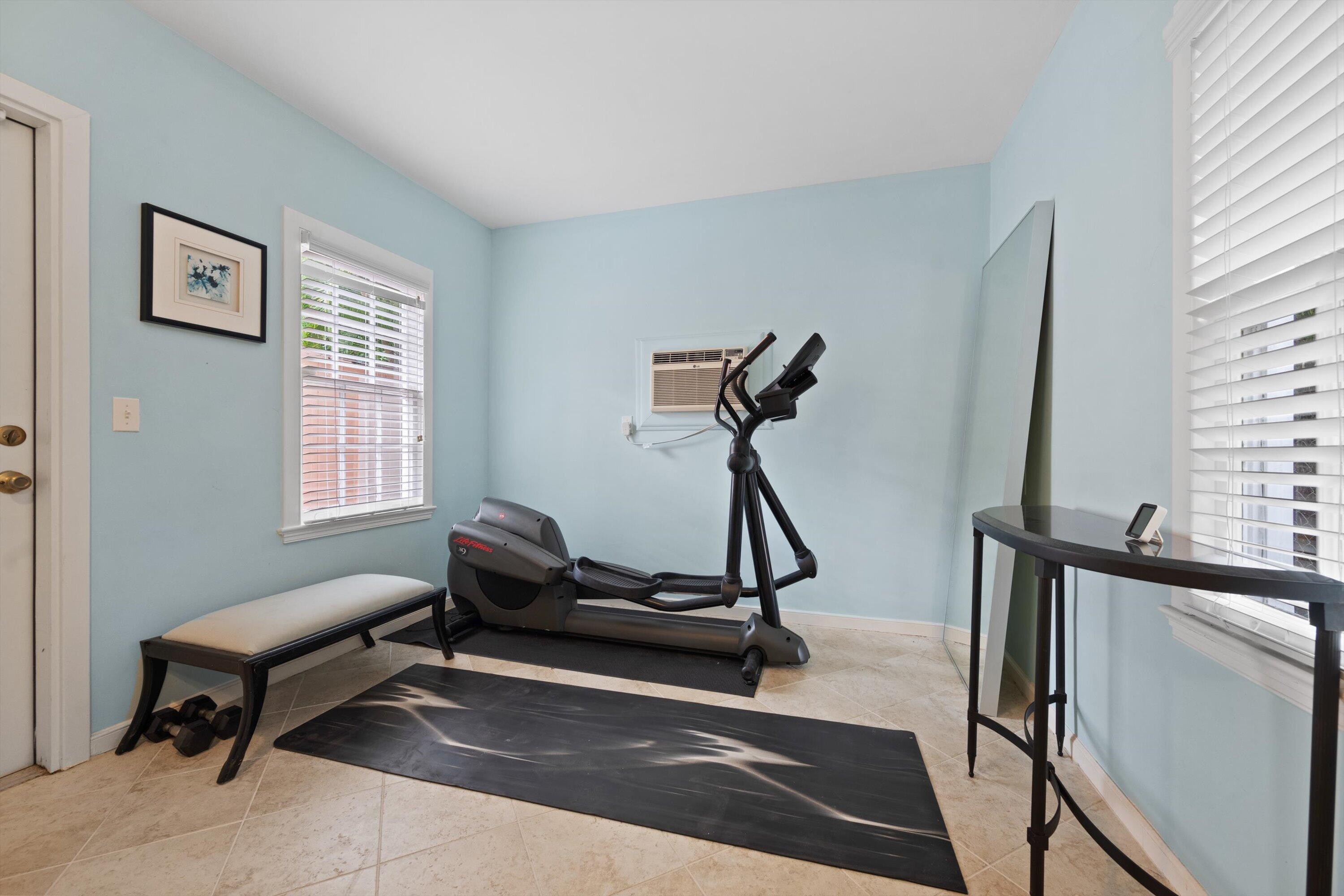 258 Pendleton Palm Beach, FL 33480