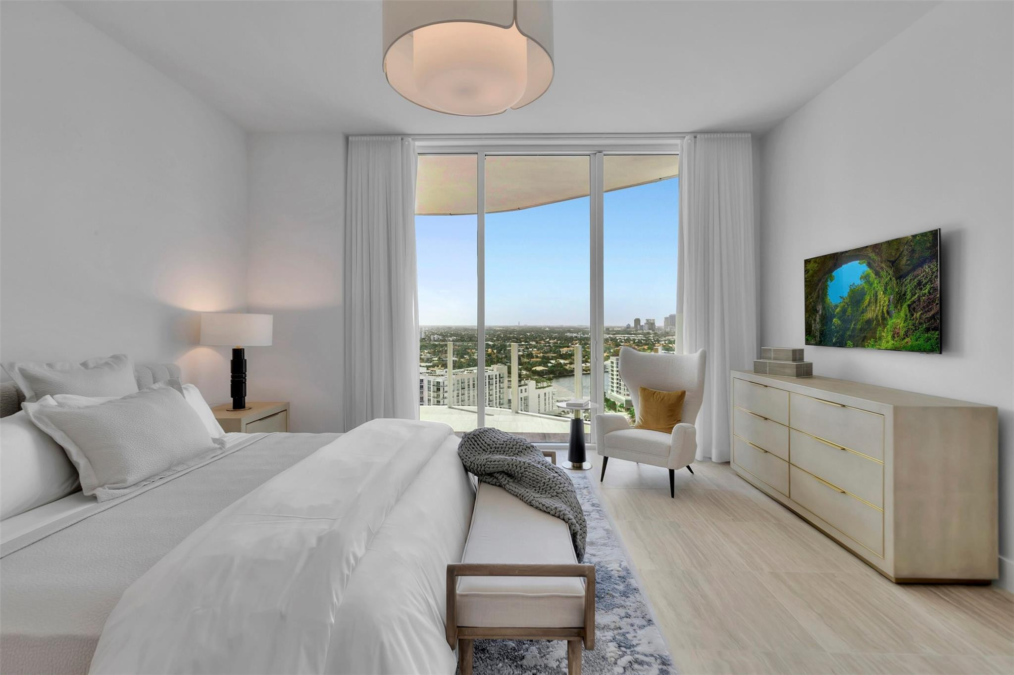 525 N Fort Lauderdale Bch #1903 Fort Lauderdale, FL 33304