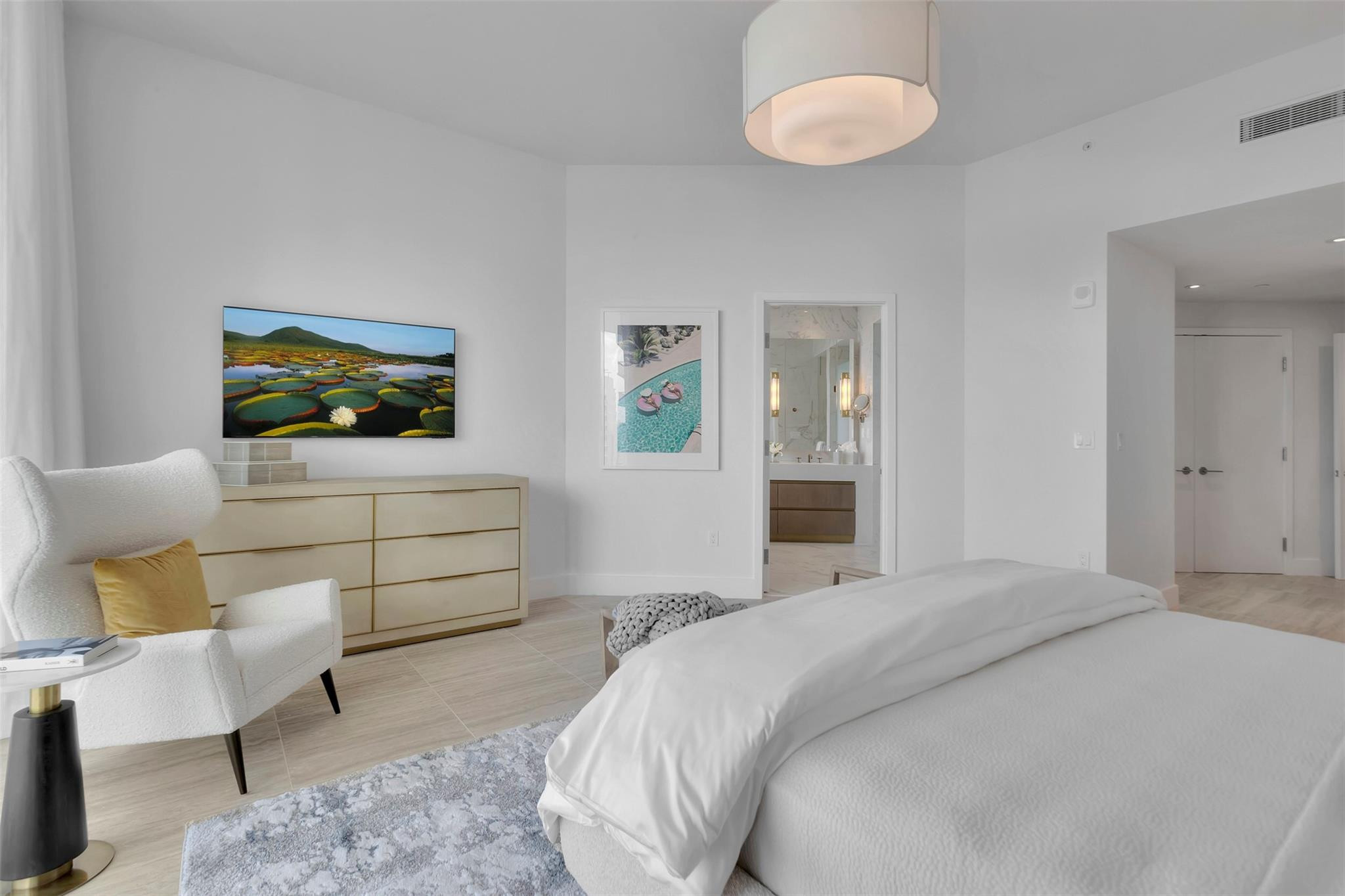 525 N Fort Lauderdale Bch #1903 Fort Lauderdale, FL 33304