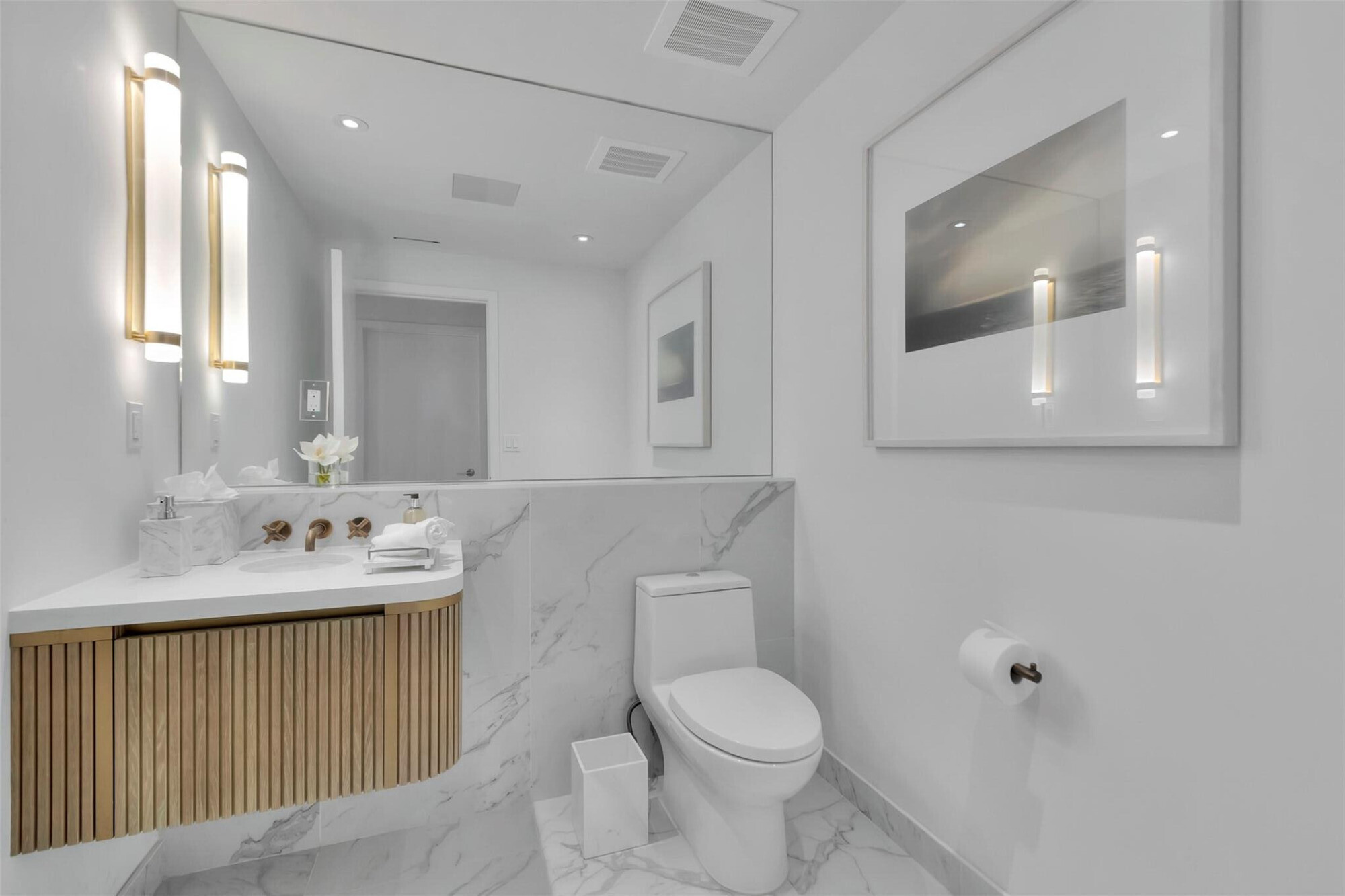 525 N Fort Lauderdale Bch #1903 Fort Lauderdale, FL 33304