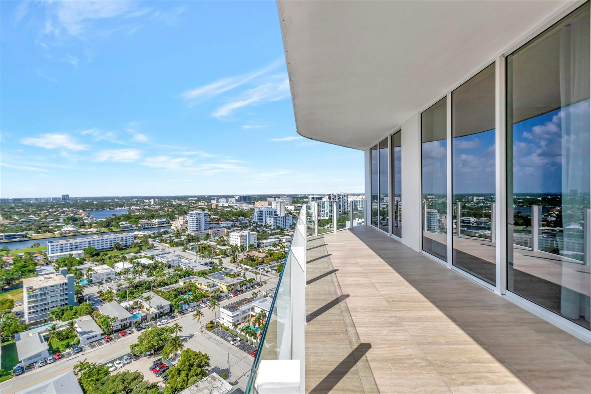 525 N Fort Lauderdale Bch #1903 Fort Lauderdale, FL 33304