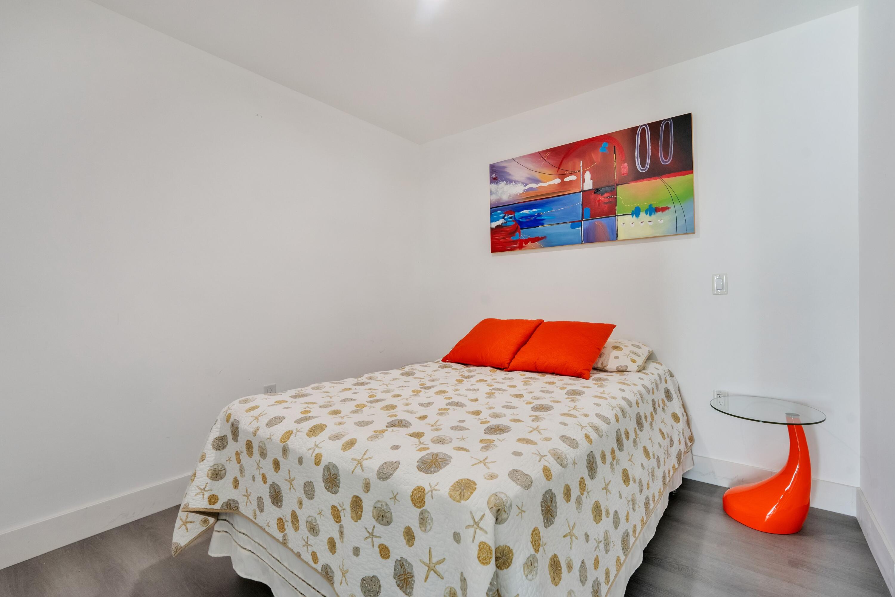 6620 Indian Crk #602 Miami Beach, FL 33141