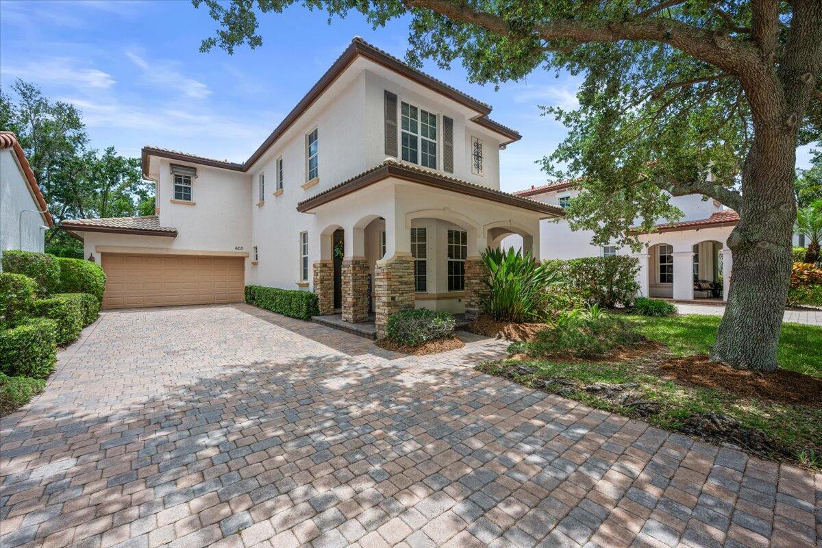 603 Castle Dr
