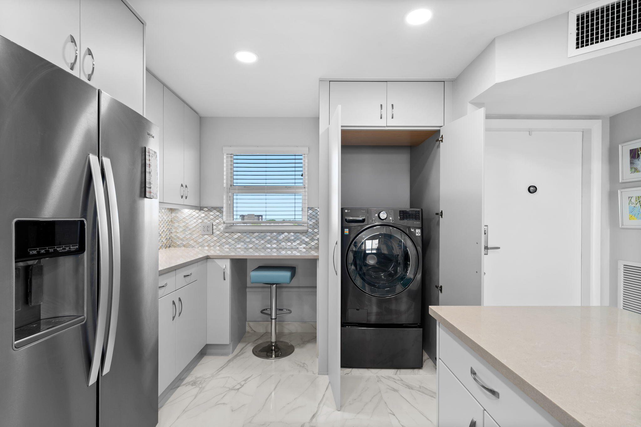 511 Bayshore #910 Fort Lauderdale, FL 33304
