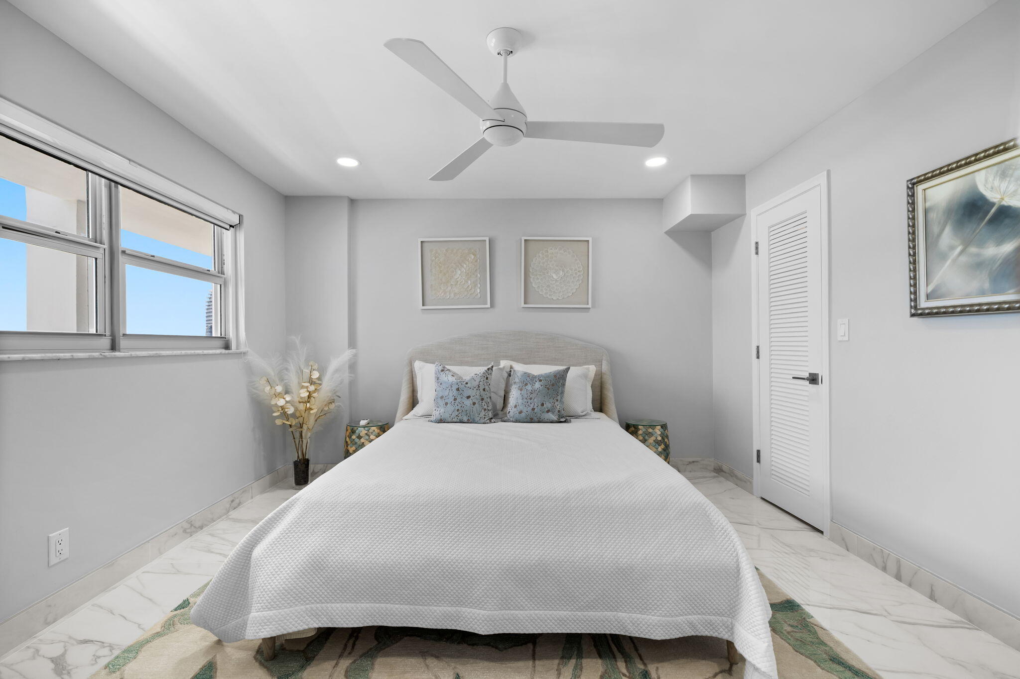511 Bayshore #910 Fort Lauderdale, FL 33304