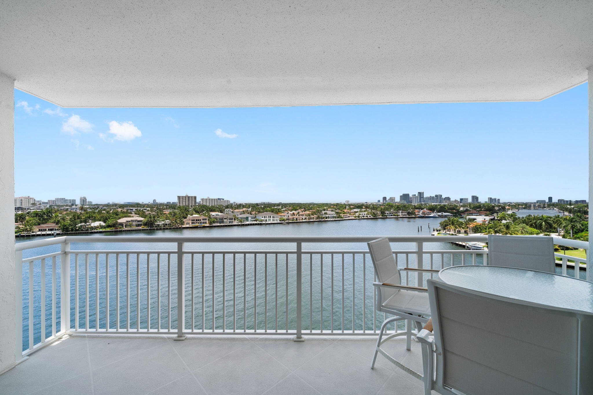 511 Bayshore #910 Fort Lauderdale, FL 33304