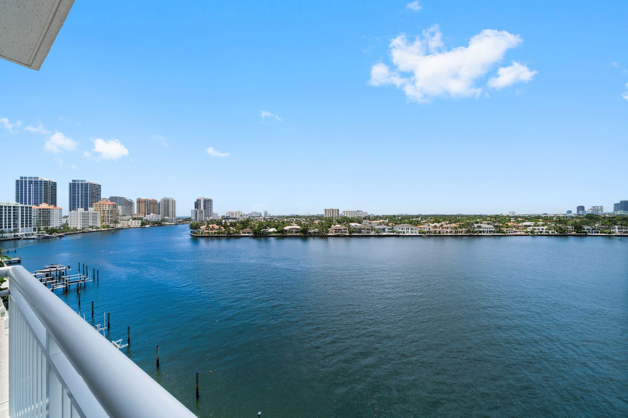 511 Bayshore #910 Fort Lauderdale, FL 33304
