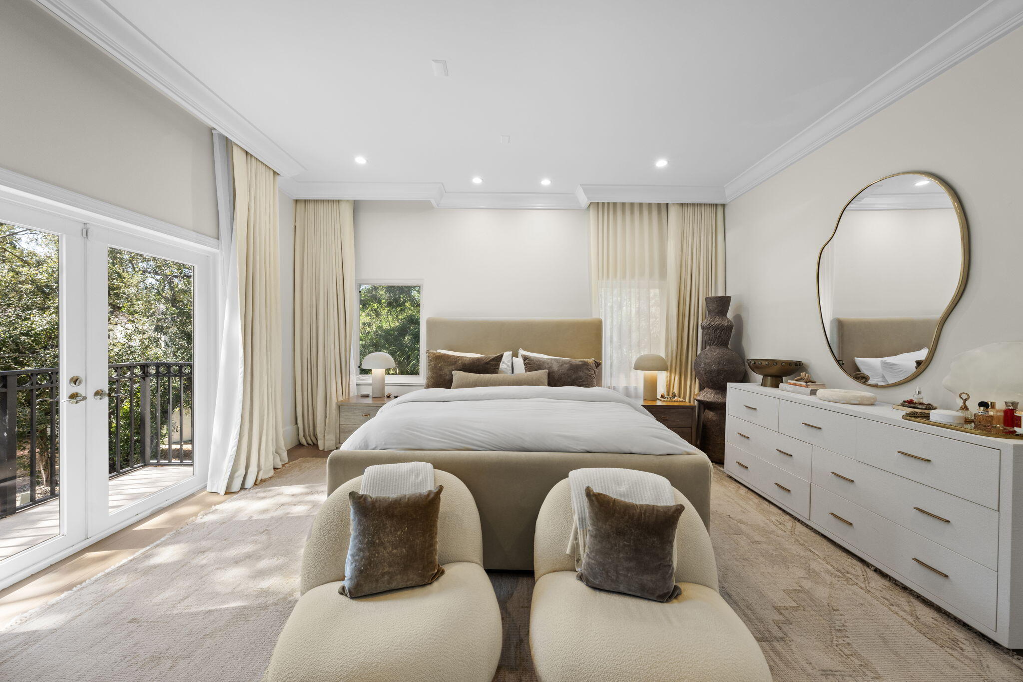 2765 Brickell Miami, FL 33129