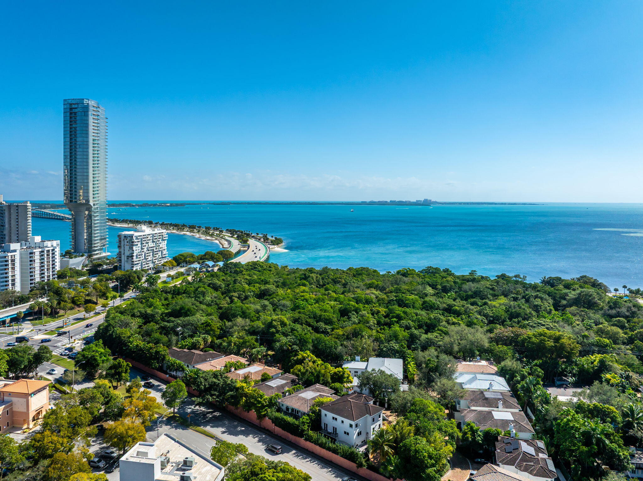 2765 Brickell Miami, FL 33129