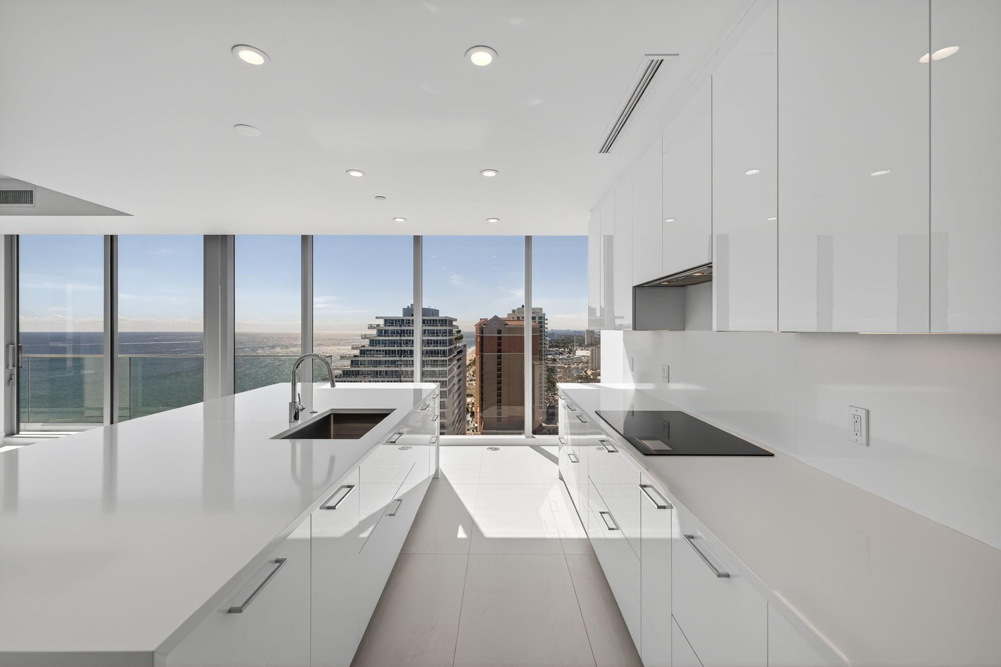 153 N Seabreeze #2202-S Fort Lauderdale, FL 33304