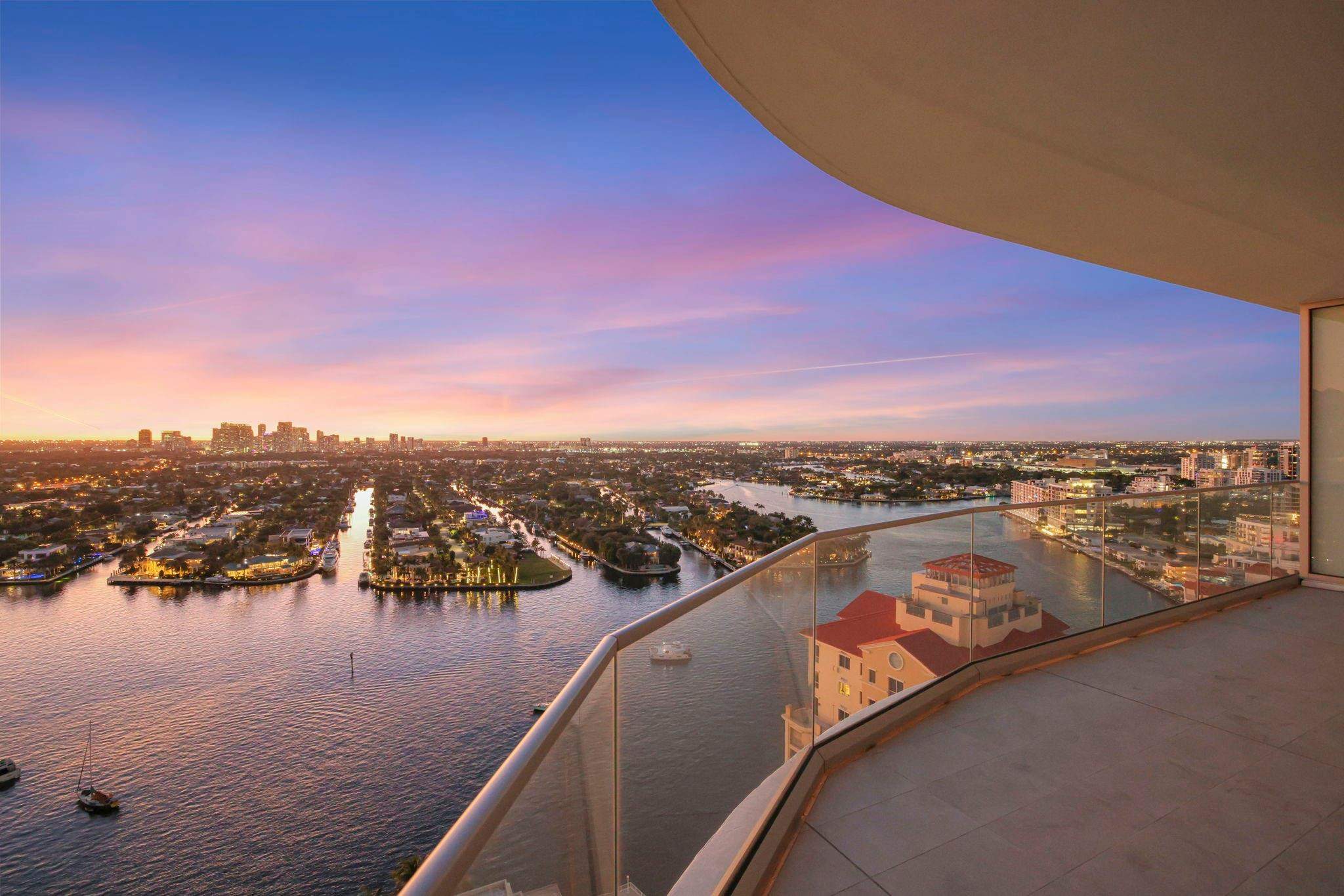 153 N Seabreeze #2202-S Fort Lauderdale, FL 33304