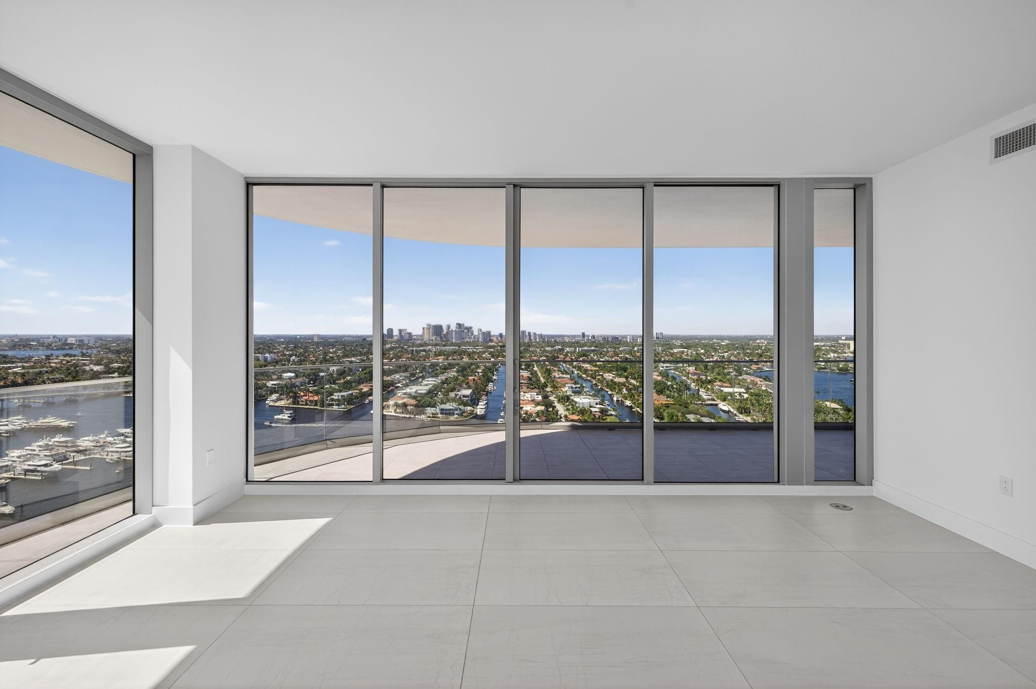 153 N Seabreeze #2202-S Fort Lauderdale, FL 33304