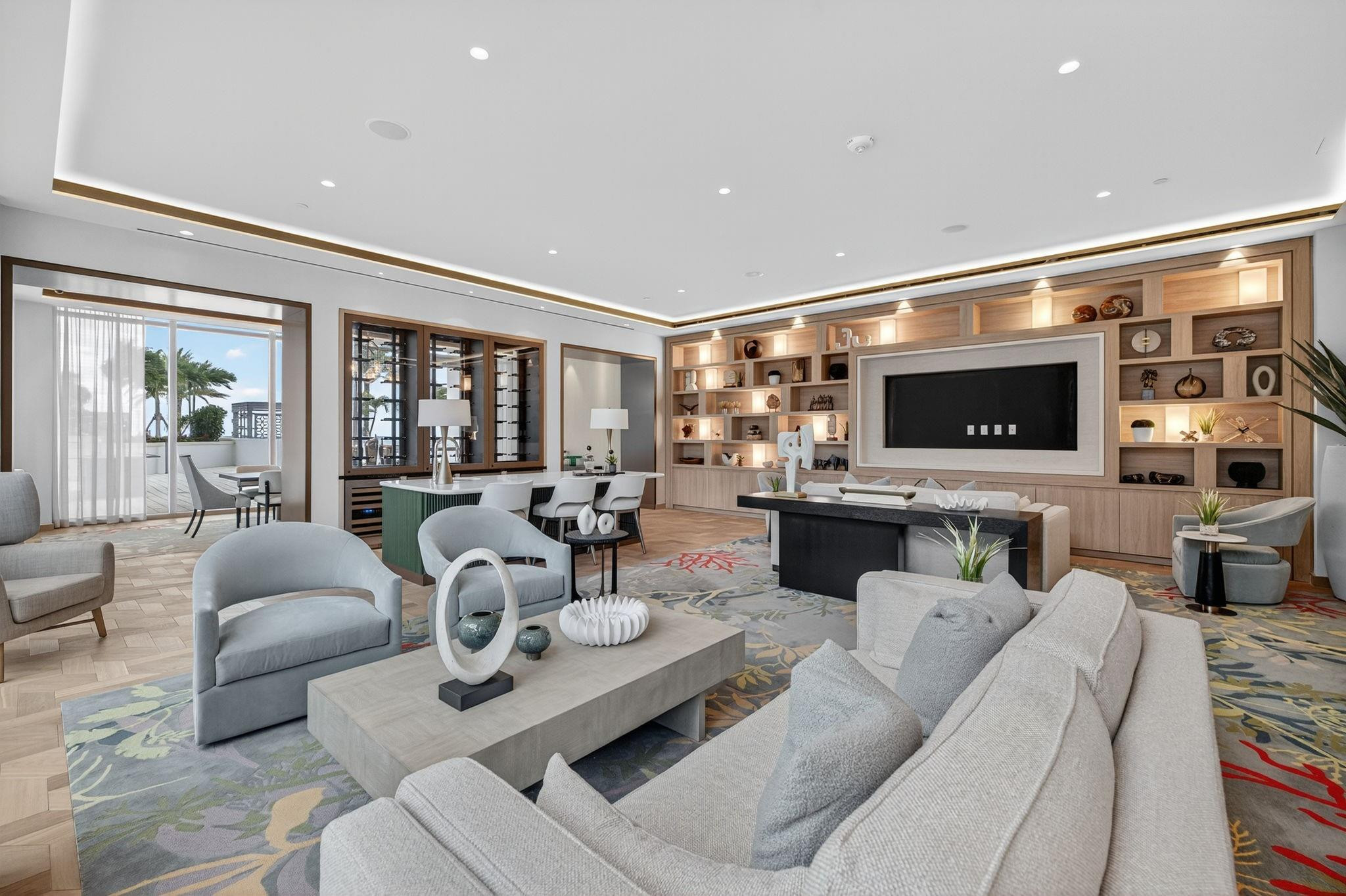 153 N Seabreeze #2202-S Fort Lauderdale, FL 33304