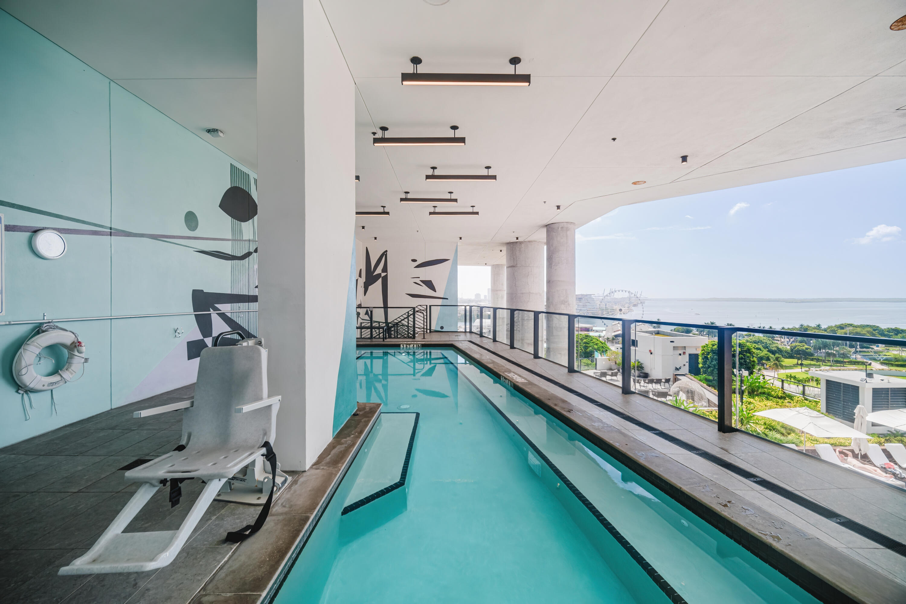 398 NE 5th #1515 Miami, FL 33132