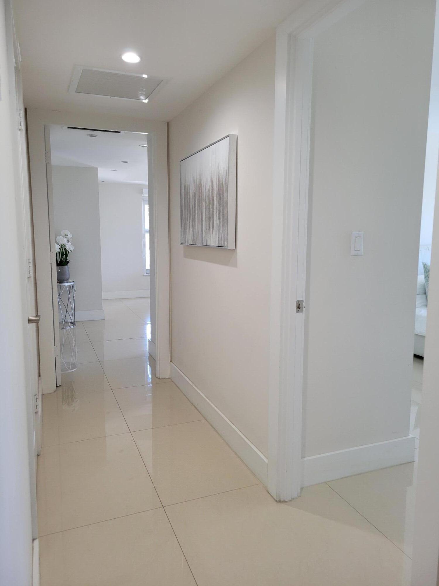 3000 E Sunrise Blvd #2B Fort Lauderdale, FL 33304