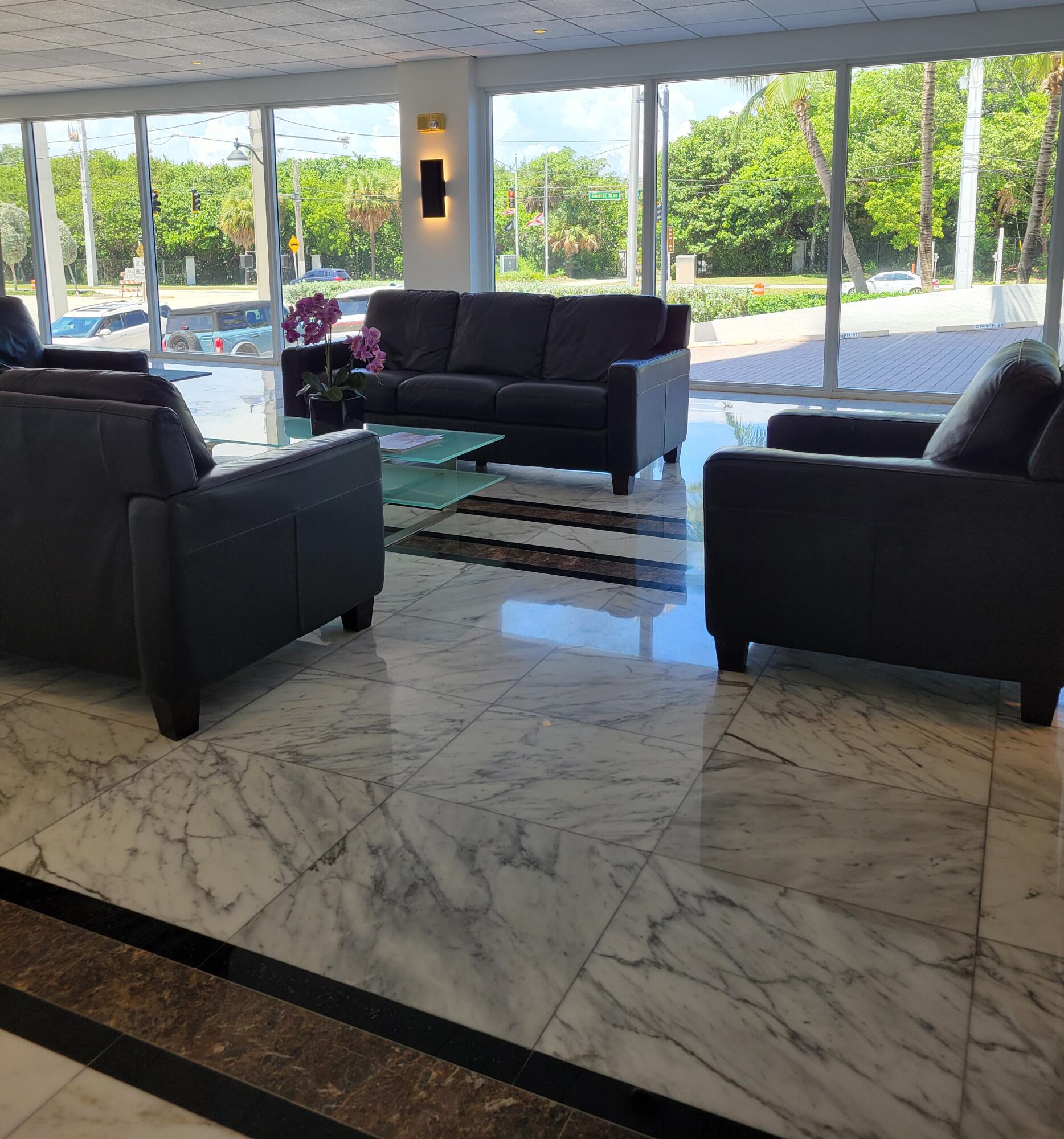 3000 E Sunrise Blvd #2B Fort Lauderdale, FL 33304