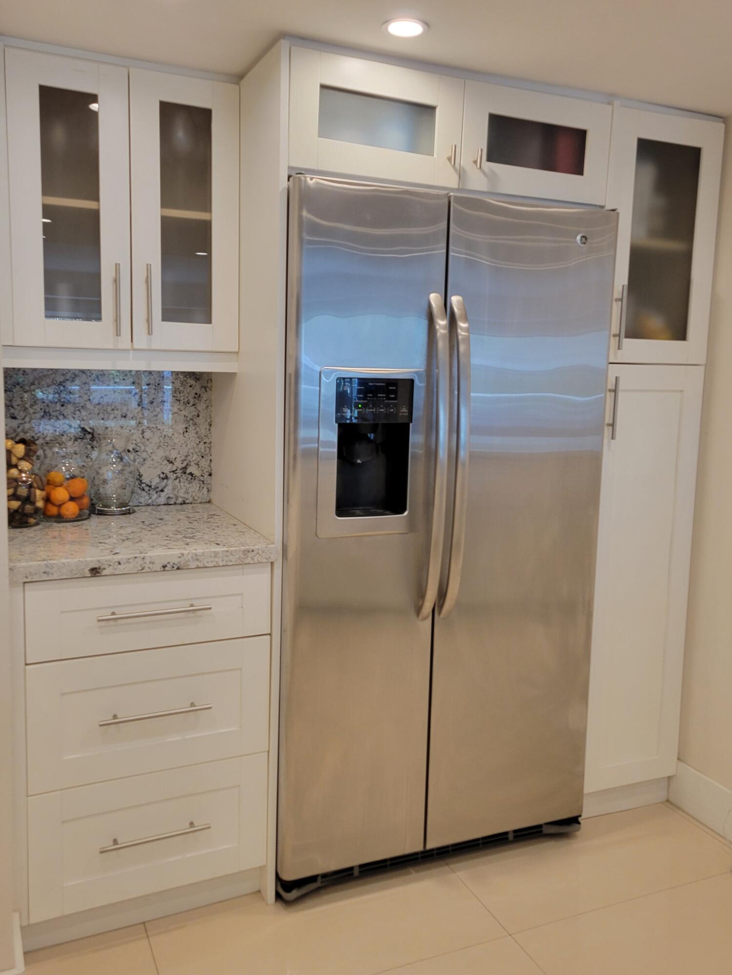 3000 E Sunrise Blvd #2B Fort Lauderdale, FL 33304