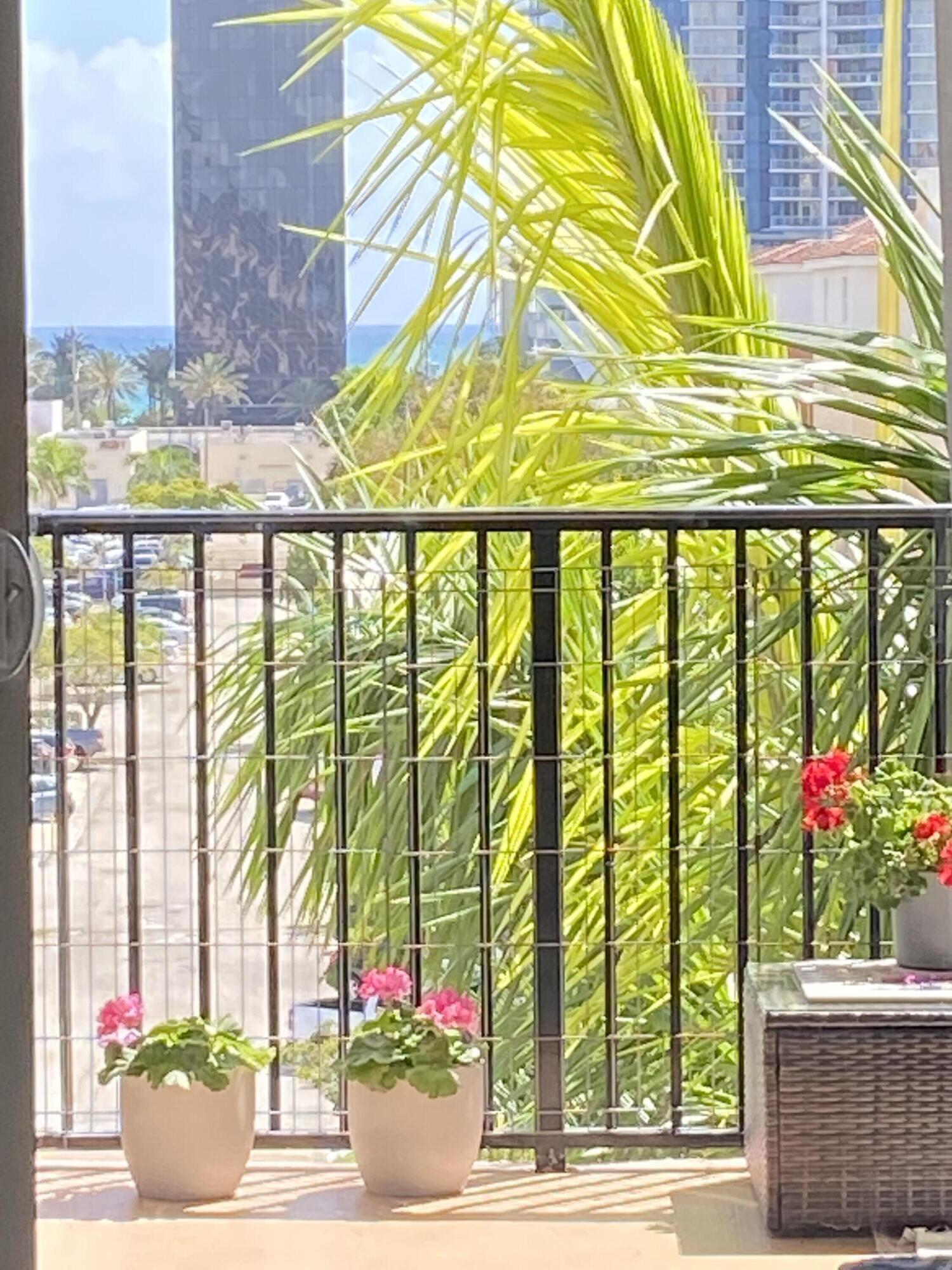 image Porto Bellagio Condo10