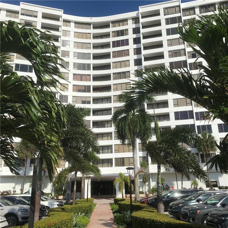 3505 S Ocean Dr #812