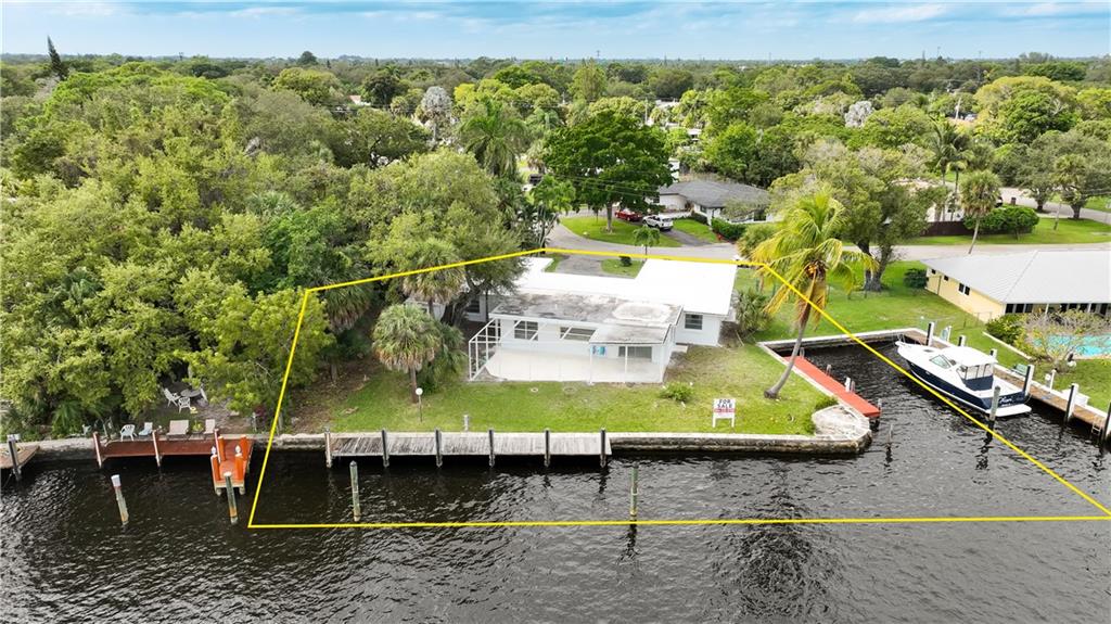 1320 SW 14th Ave